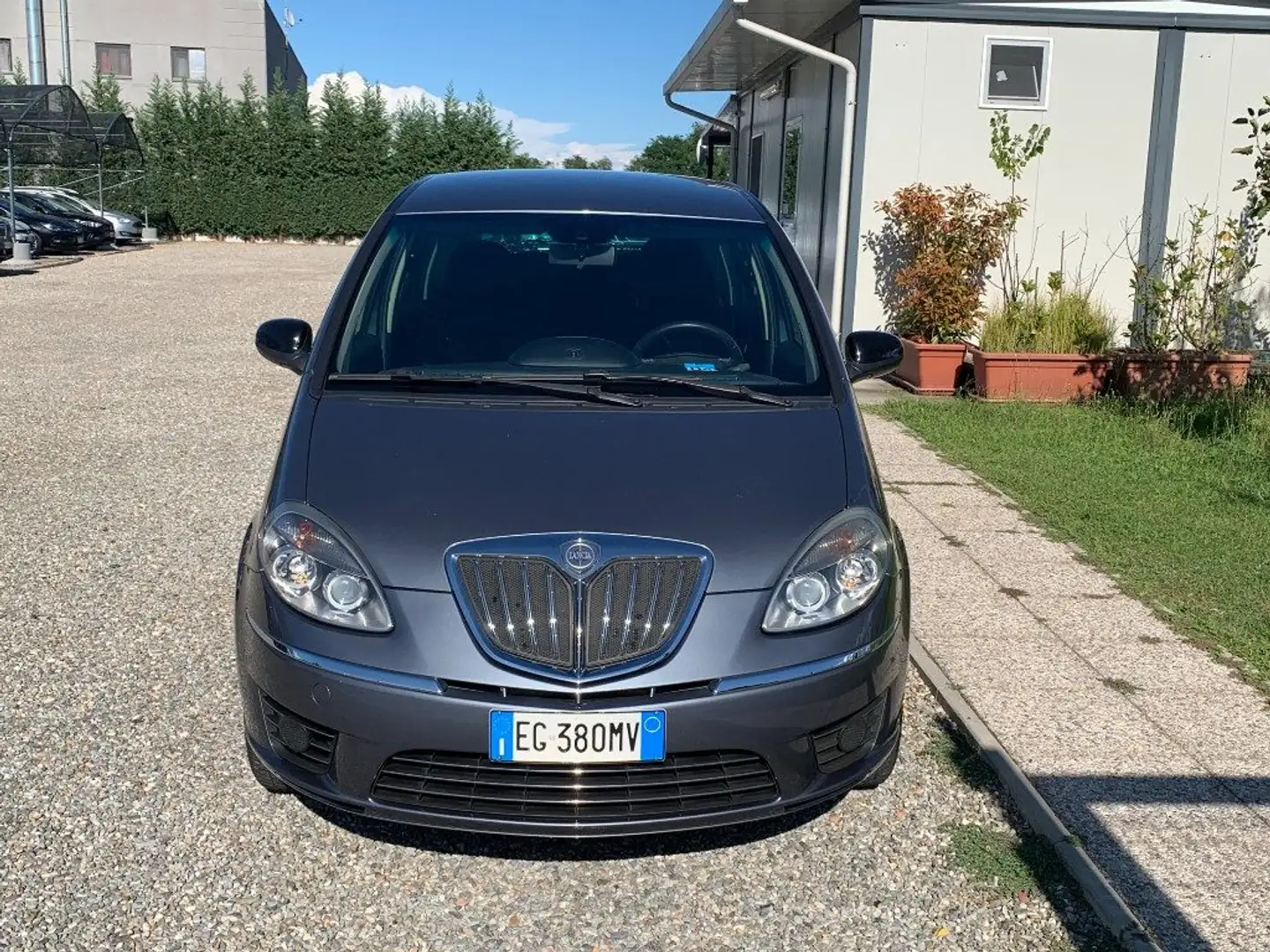 Lancia MUSA 1.4 16V 5th Avenue Grigio - 2