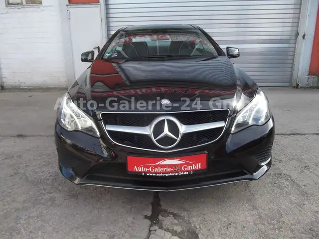 Mercedes-Benz 250 view 4