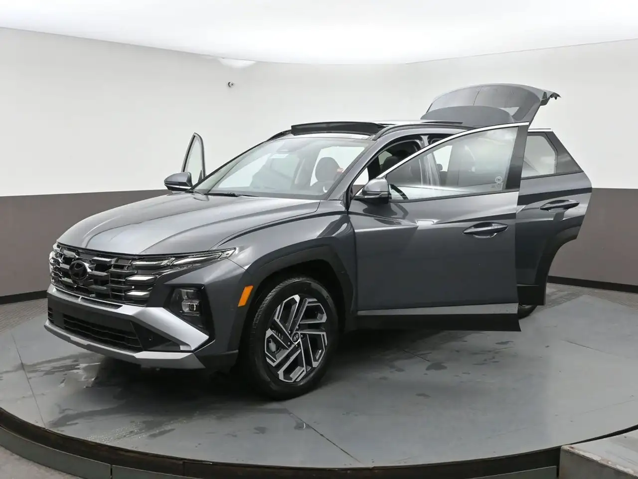 Hyundai TUCSON photo Hyundai TUCSON