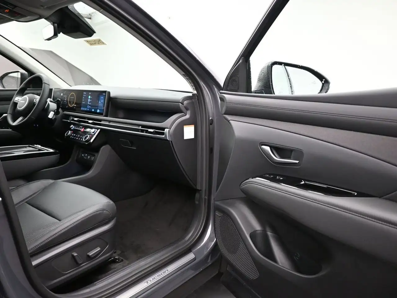 Hyundai TUCSON photo Hyundai TUCSON