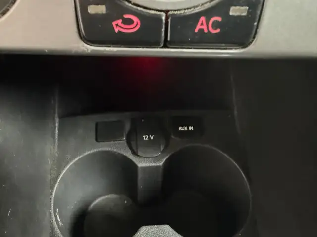 Volkswagen Polo view 14