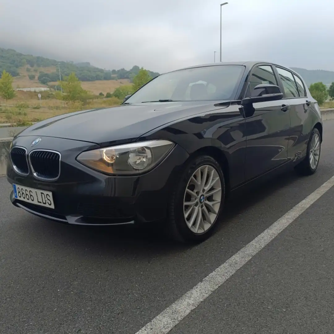 BMW 116 116i Urban Negro - 1