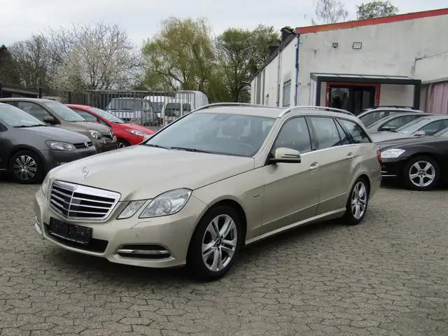 Mercedes-Benz E 250 E T-Modell E 250 CDI BlueEfficiency