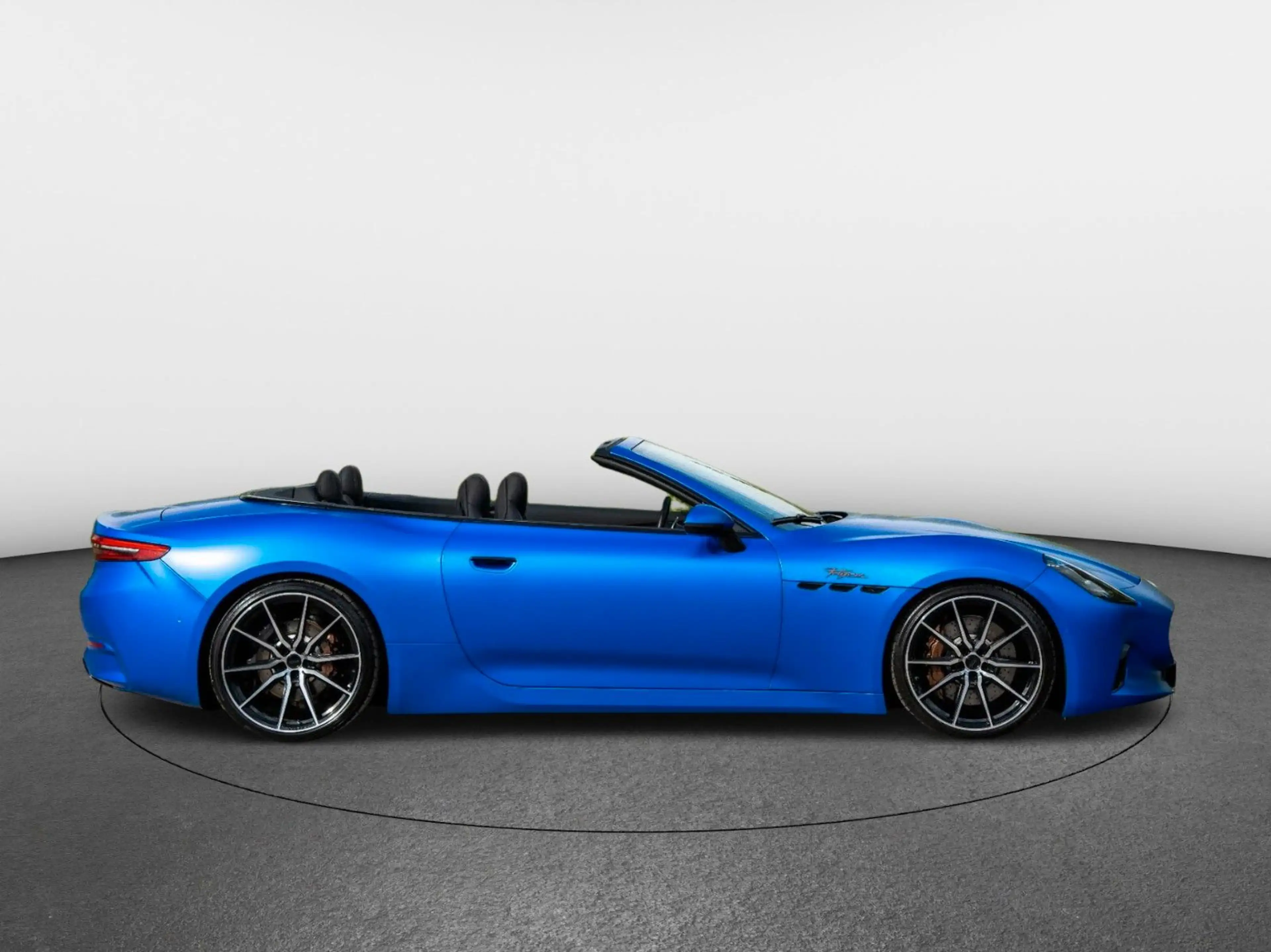 Maserati GranCabrio Folgore 560 kW AWD — photo 6