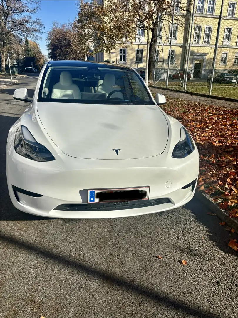 Tesla Model Y 75kWh RWD Weiß - 2