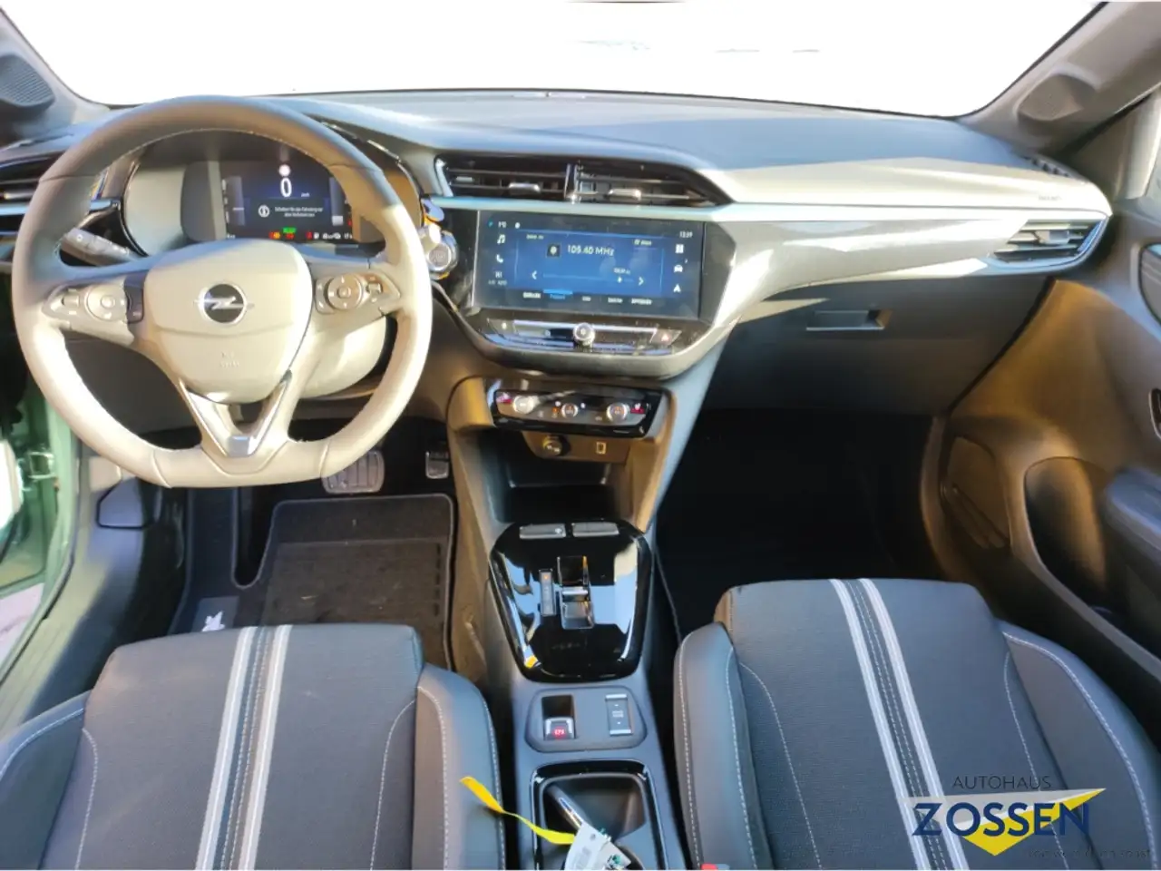 Opel Corsa-e YES Sitzheizung+Allwetterreifen+Multimedia 10