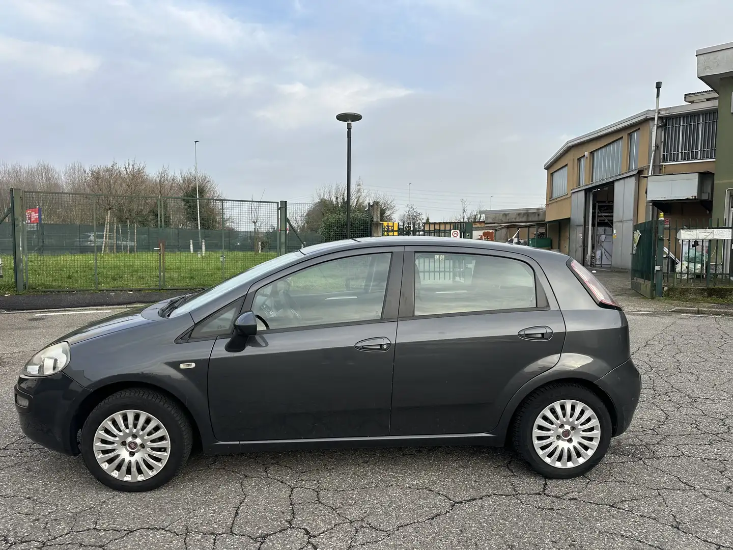 Fiat Punto Evo Dynamic, 1.2 Benzina GPL, 48KW, 2010, Perfetta Grau - 1