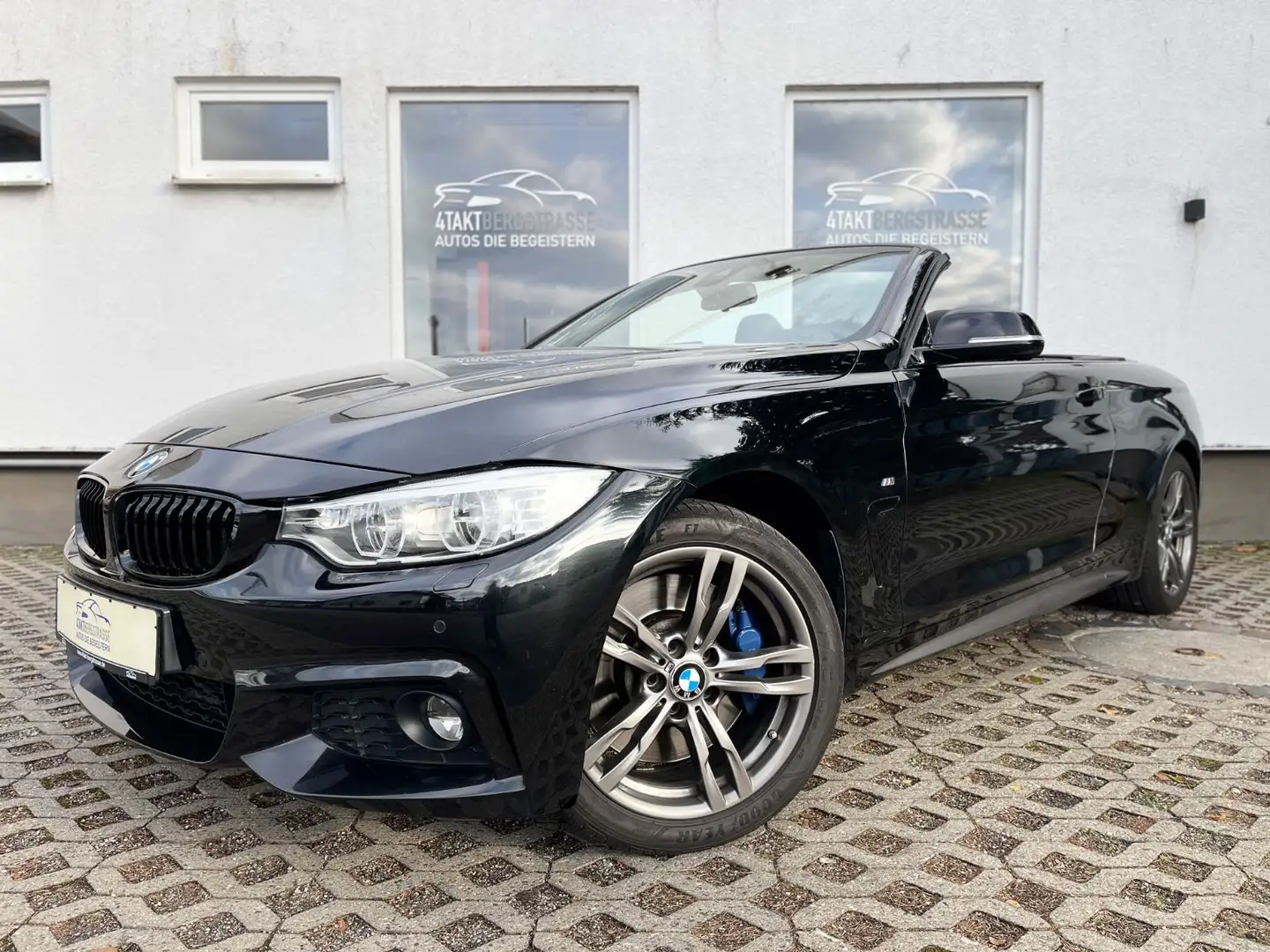 BMW 440 i xDrive Cabrio M-Paket NaviProf LED h/k HUD Schwarz - 2