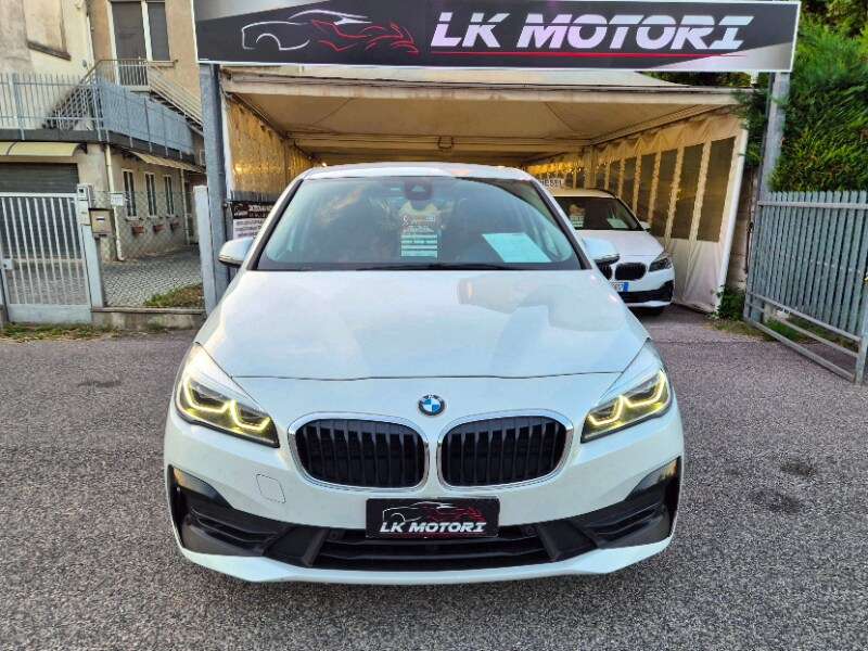 2021 BMW 216