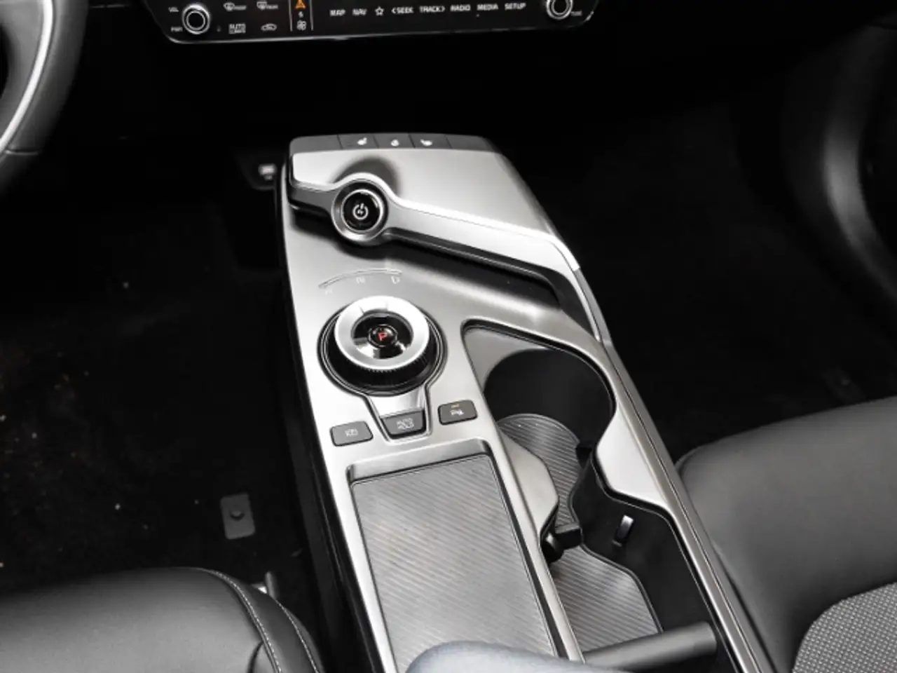 Kia EV6 77,4 kWh RWD WärmepumpeDC ACC Nav Keyless StandHZG 11