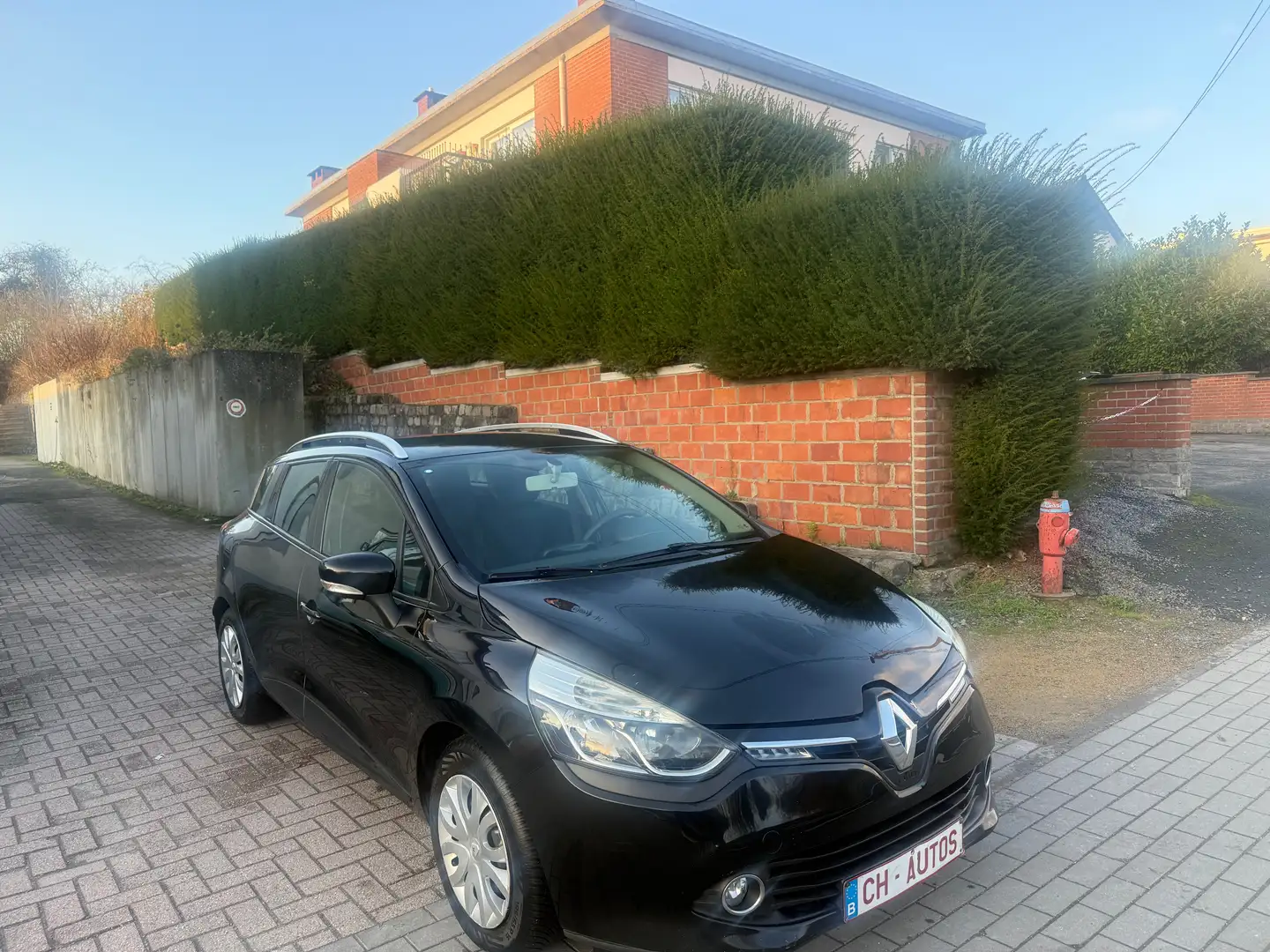 Renault Clio Clio 1.2i Authentique Schwarz - 1