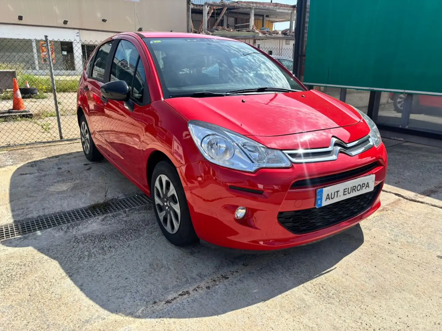 Citroen C3 1.0 PureTech Live 68 Rojo - 1
