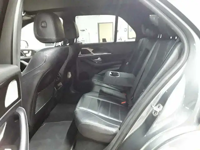 Mercedes-Benz GLE view 13