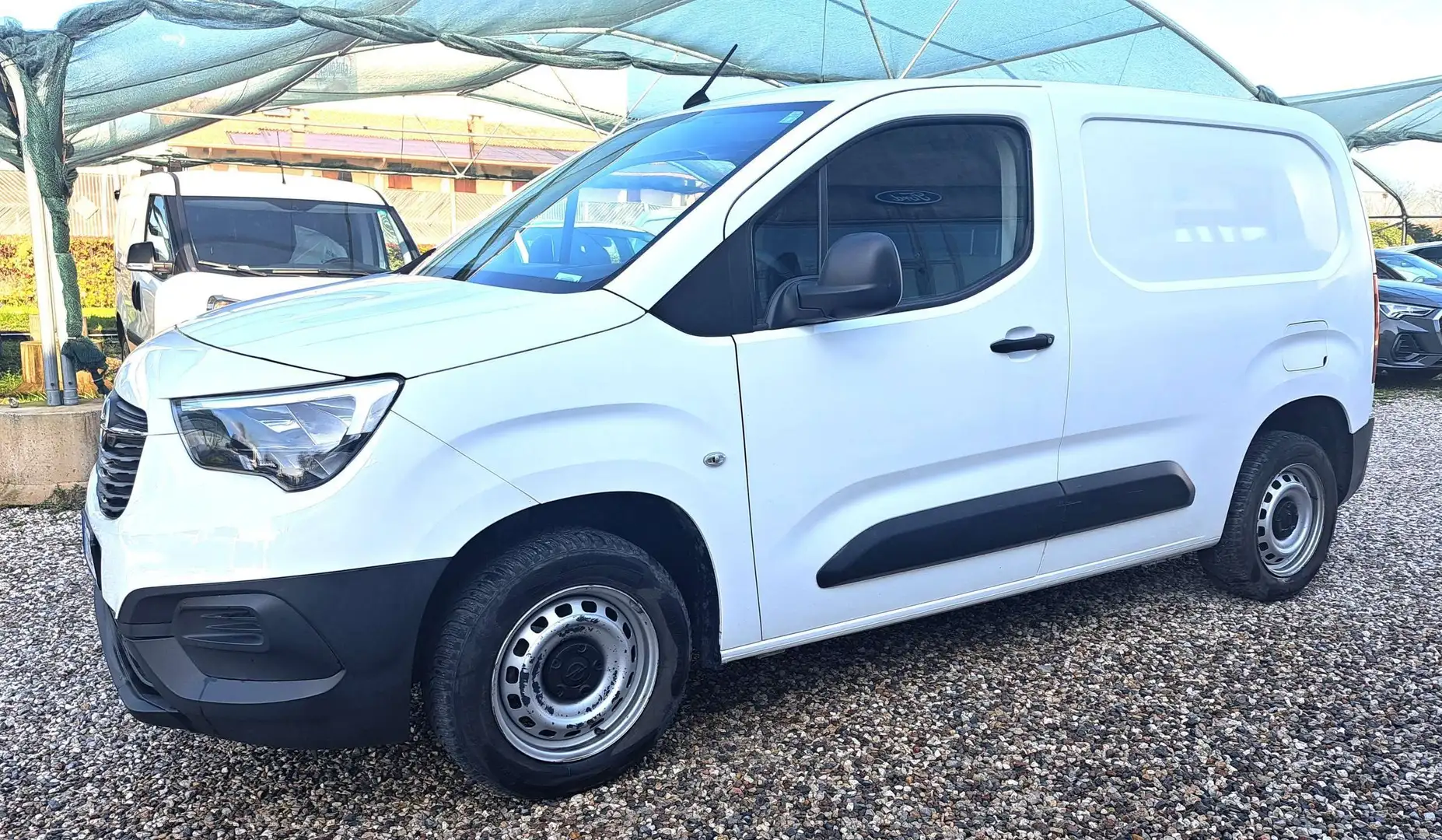 Opel Combo 1.6 hdi 100cv L1 6/b- estensione 24 mesi Garanzia Blanco - 1
