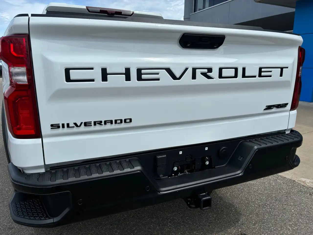 Chevrolet Silverado 1500 снимка Chevrolet Silverado 1500