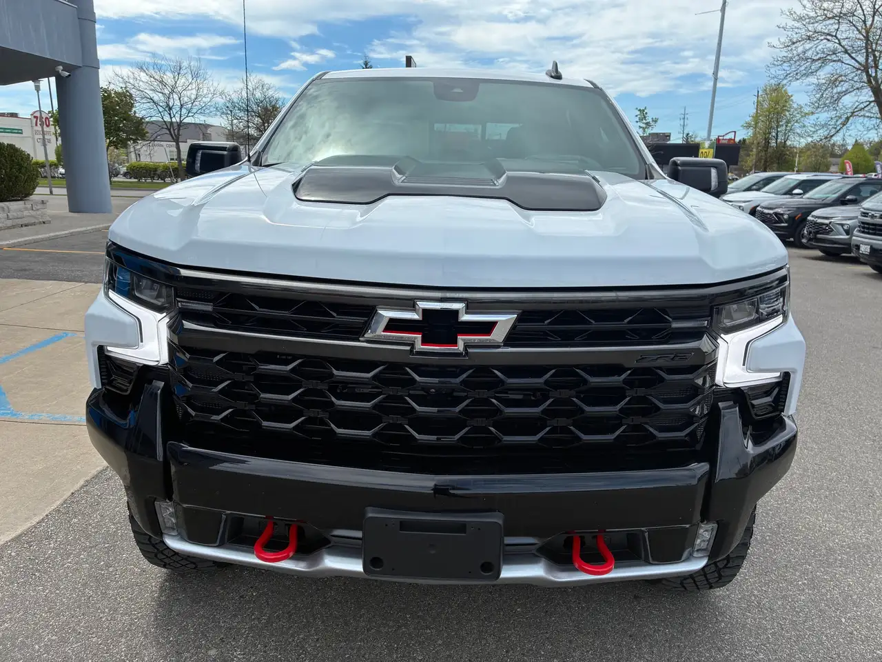 Chevrolet Silverado 1500 снимка Chevrolet Silverado 1500