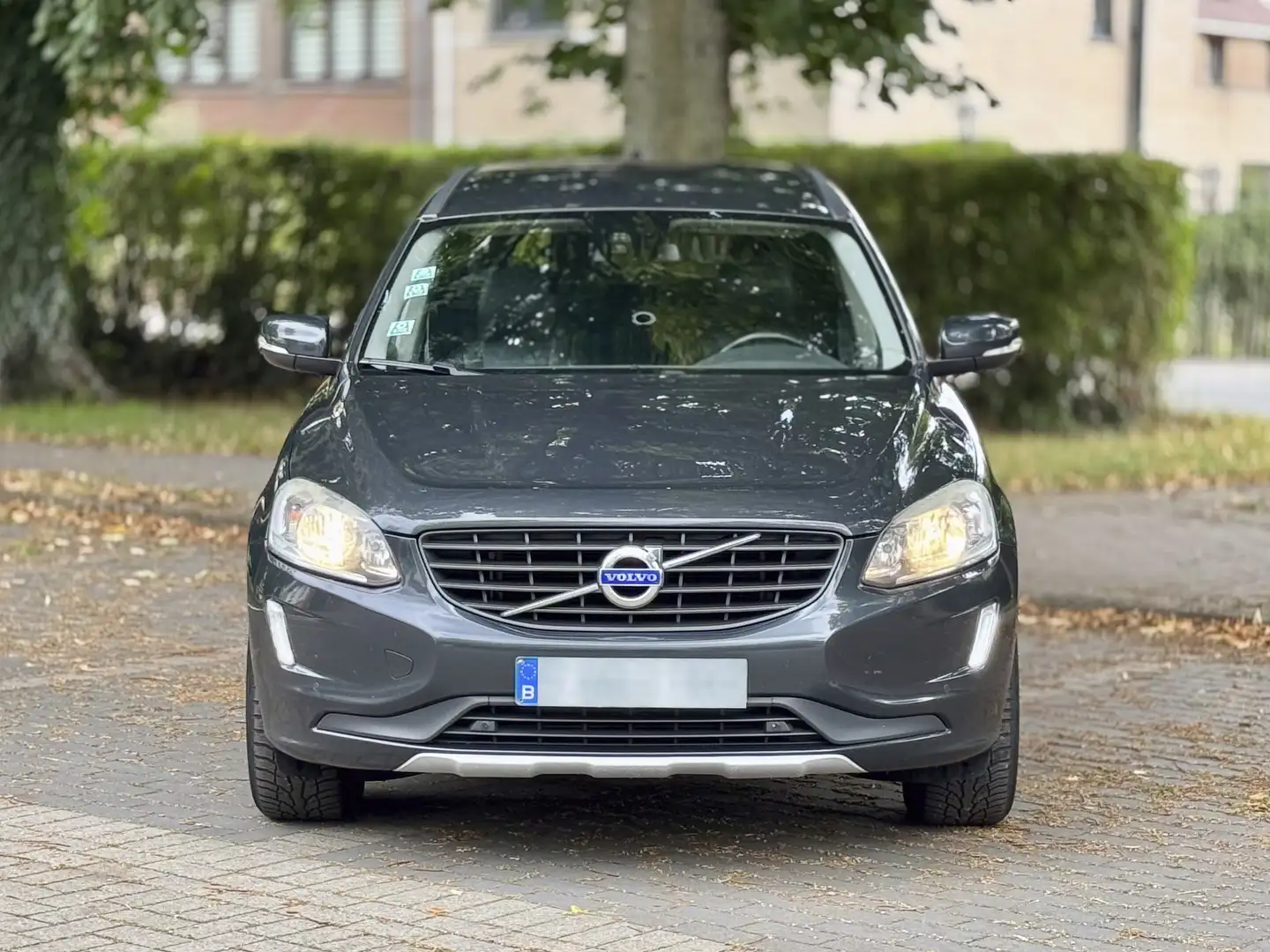 Volvo XC60 2.0 D3 Gris - 2