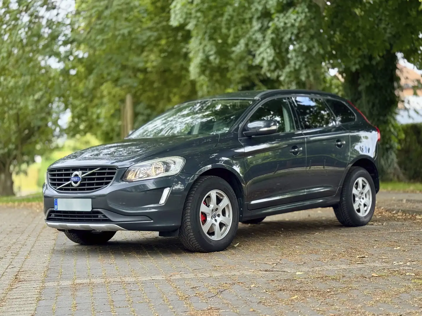 Volvo XC60 2.0 D3 Gris - 1