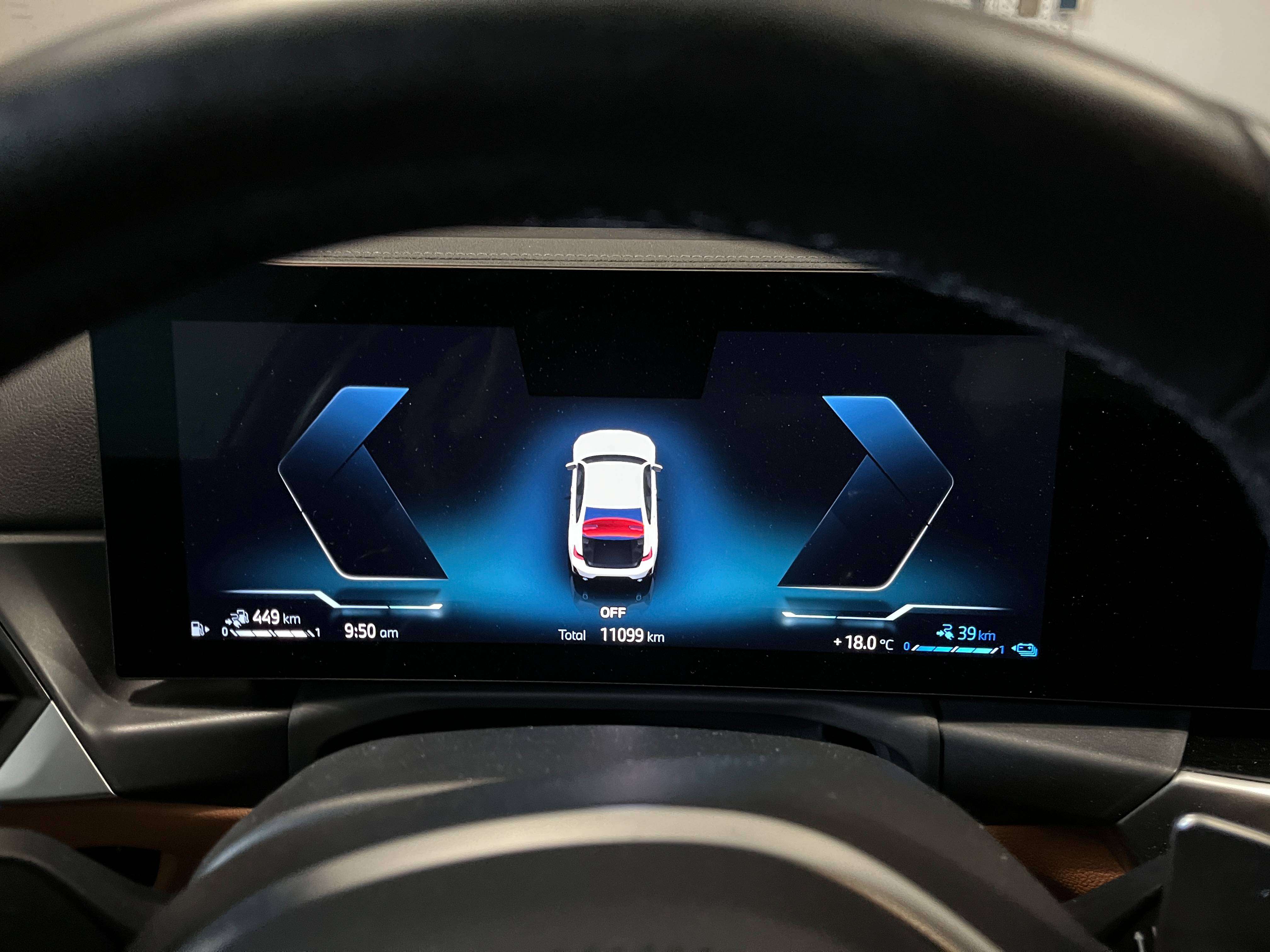 2023 BMW 3 Series 330e Plug-in Hybrid Sports Sedan AWD 10,970 km thumb 17
