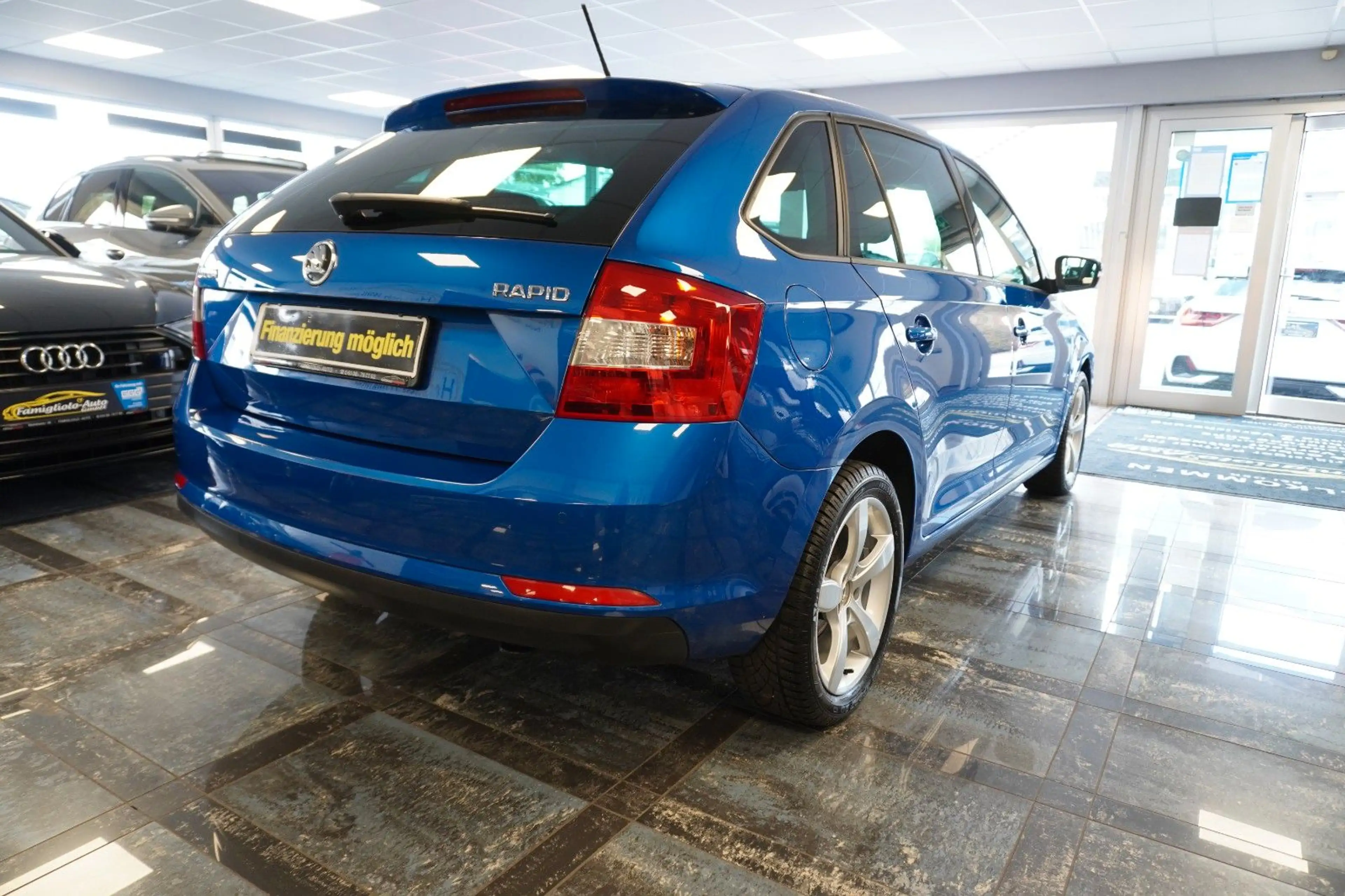 Skoda Rapid/Spaceback Spaceback Ambition/Navi/Touch/SHZ/Appel — photo 5