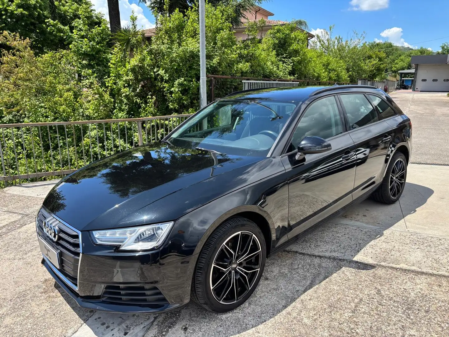 Audi A4 Avant 2.0Tdi 150cv S-tronic Led - Cerchi 18 - Navi Nero - 1