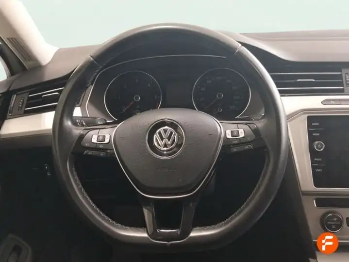 Volkswagen Passat VARIANT 2.0 TDI BMT Advance DSG 2019, foto 13