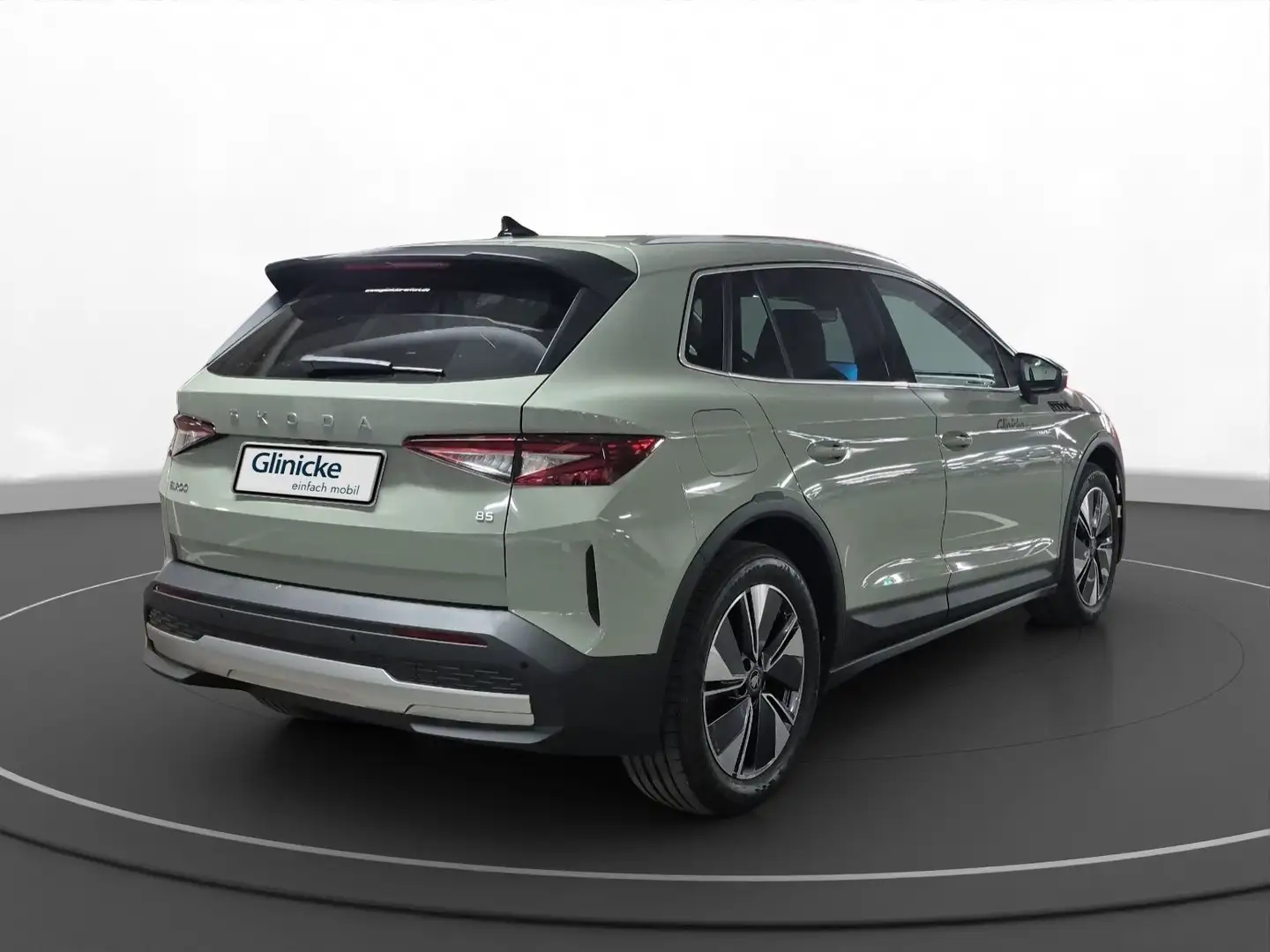 Skoda 85 Loft Plus Grün - 2