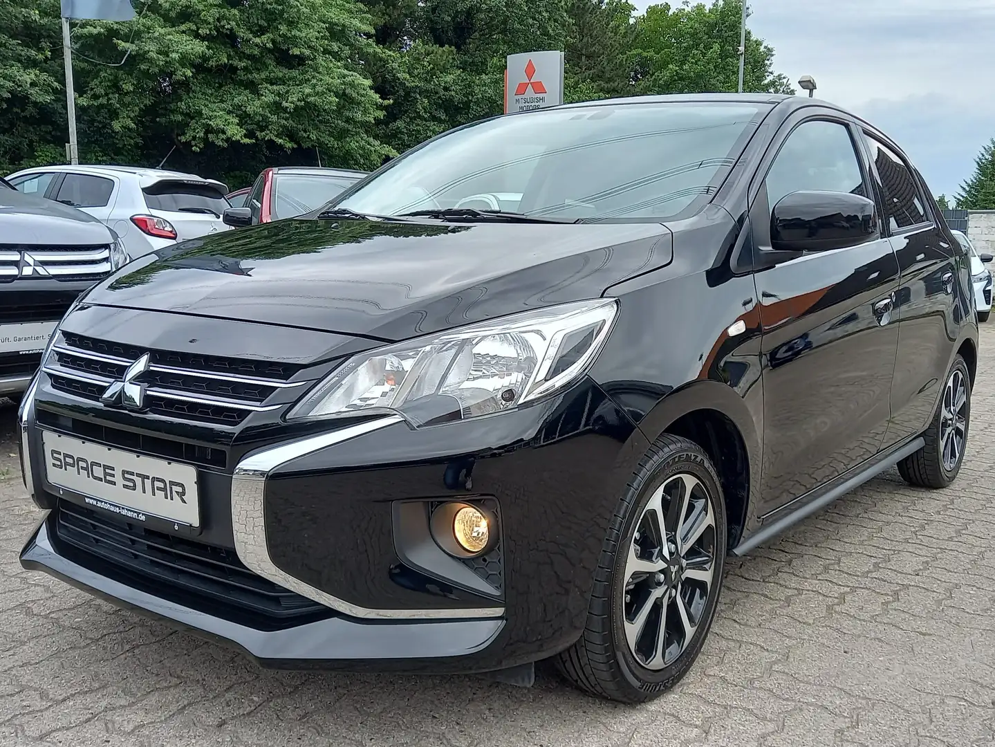 Mitsubishi Space Star Select+/Klima/DAB+/SmartLink/Kamera/ Schwarz - 1