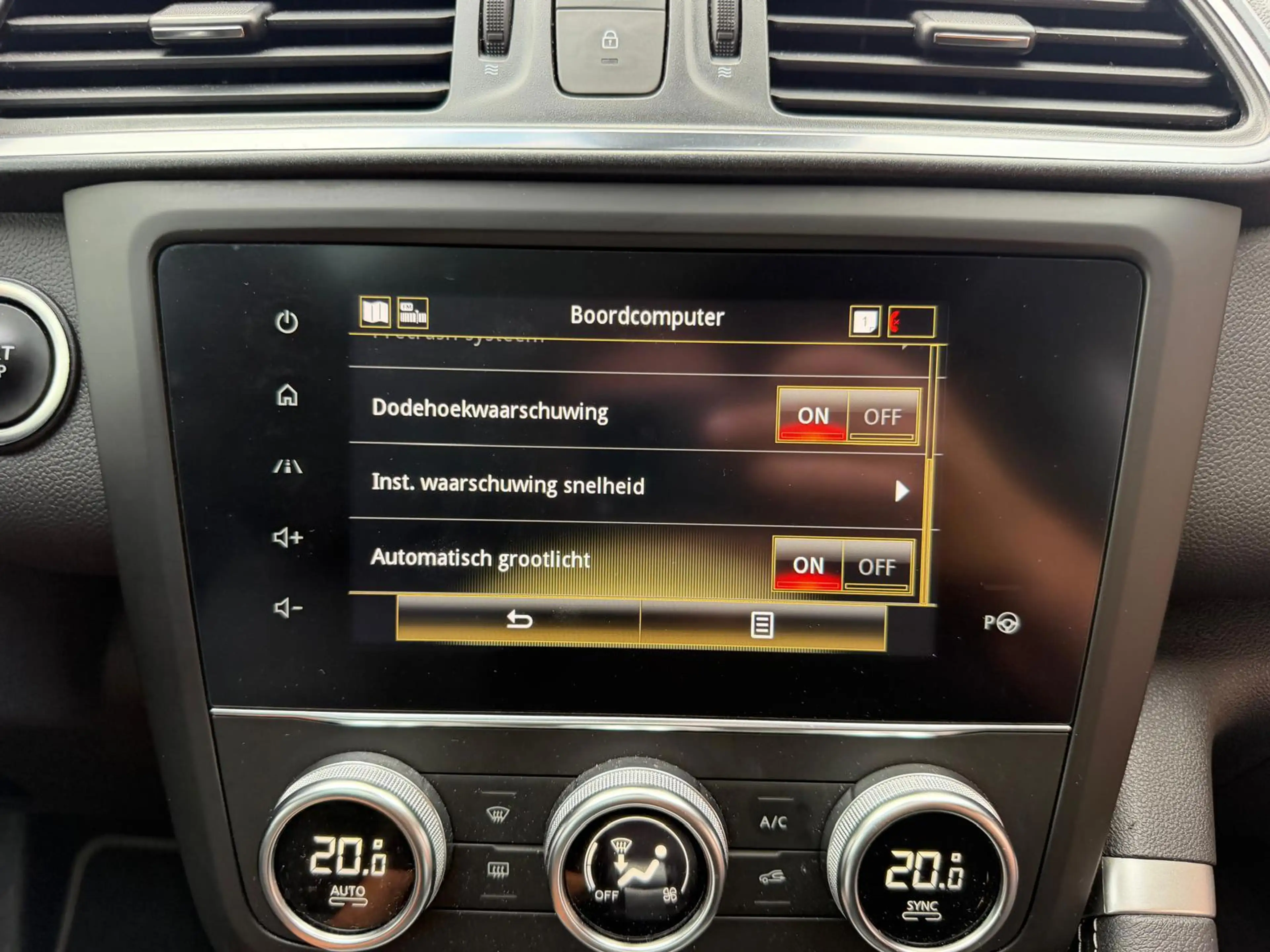 Renault Kadjar 1.3 TCe Bose| Trekhaak| Pano| Dodehoek| Stoelverwa — photo 13