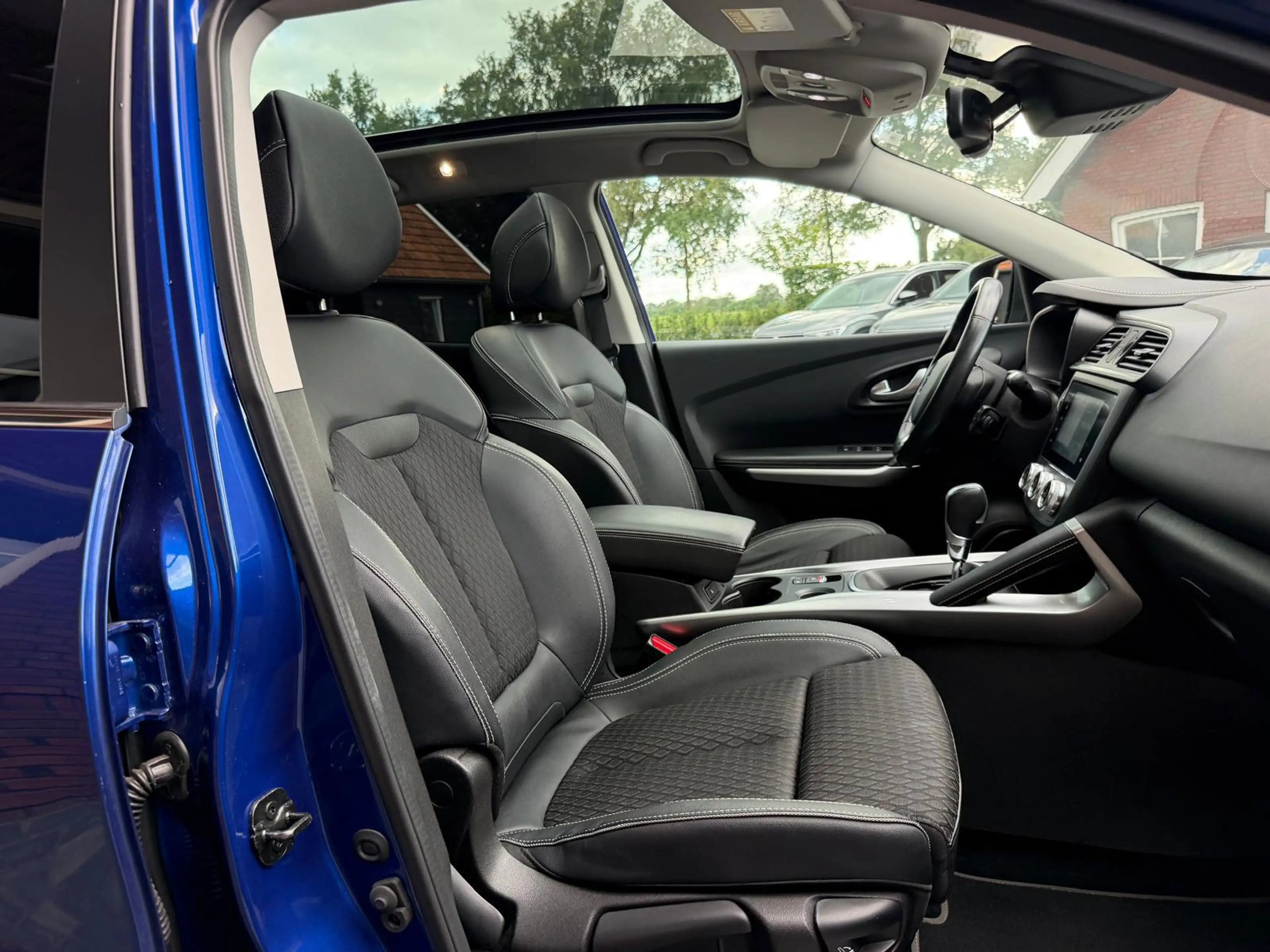 Renault Kadjar 1.3 TCe Bose| Trekhaak| Pano| Dodehoek| Stoelverwa — photo 19