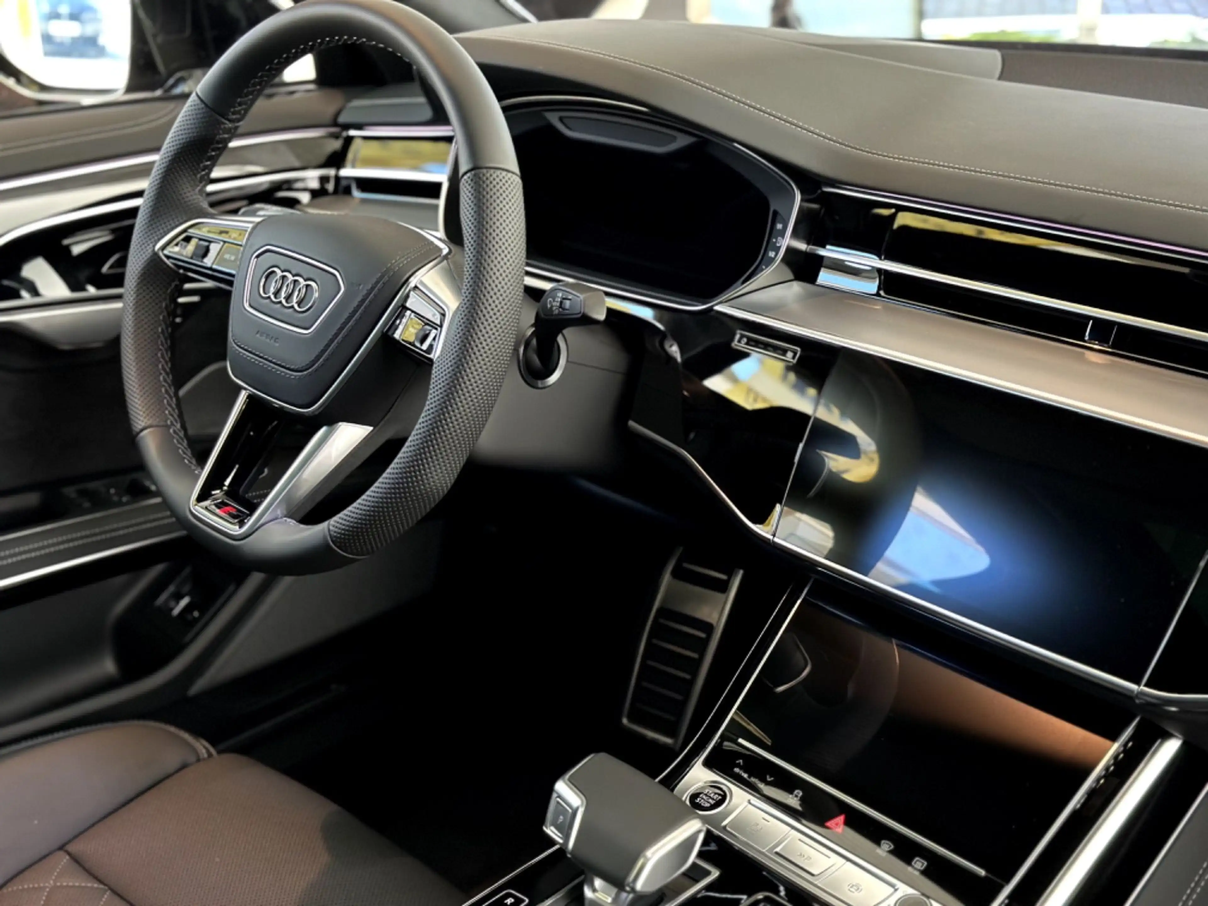 Audi A8 60 TFSI e quattro *VOLLAUSSTATTUNG* — photo 13