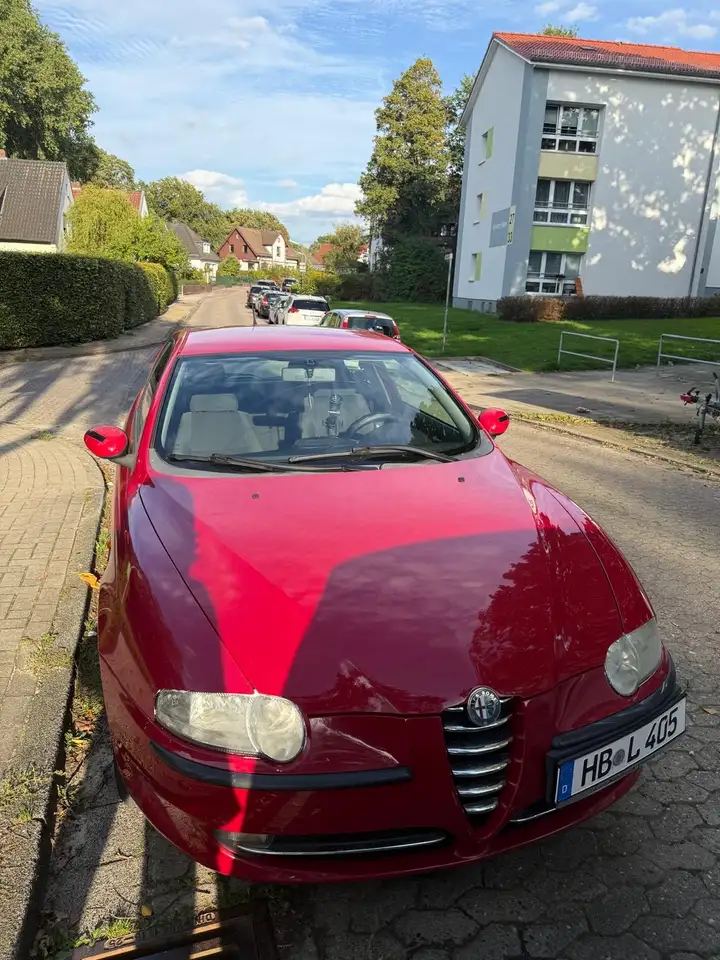 Alfa Romeo 147 1.6 Twin Spark Progression, foto 1