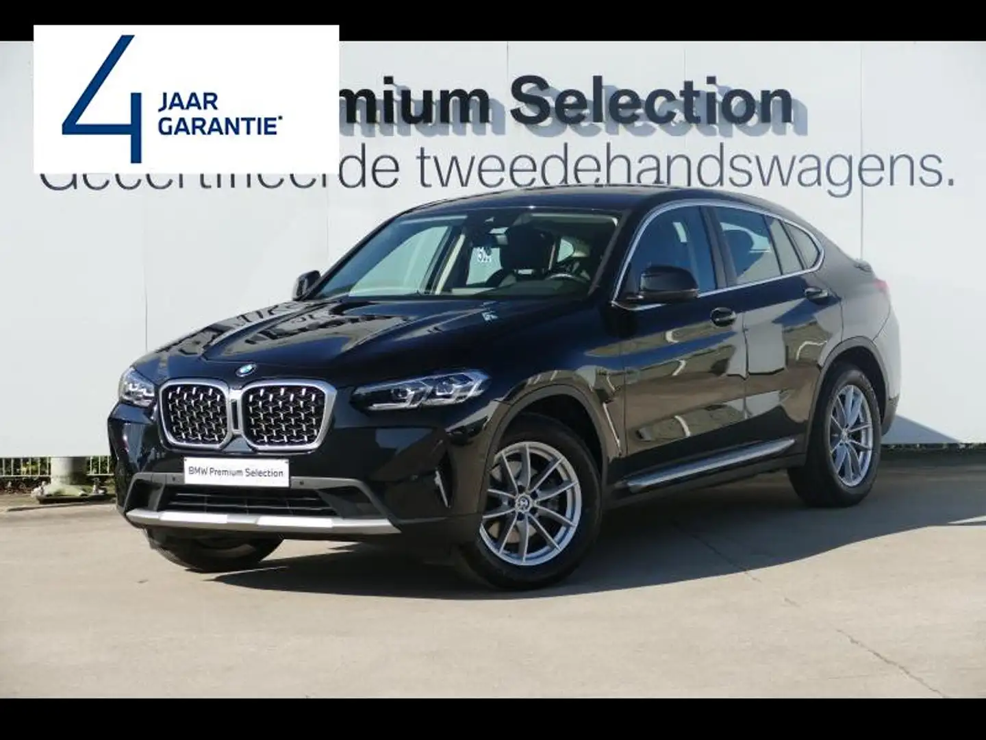 BMW X4 xDrive 20i Zwart - 1