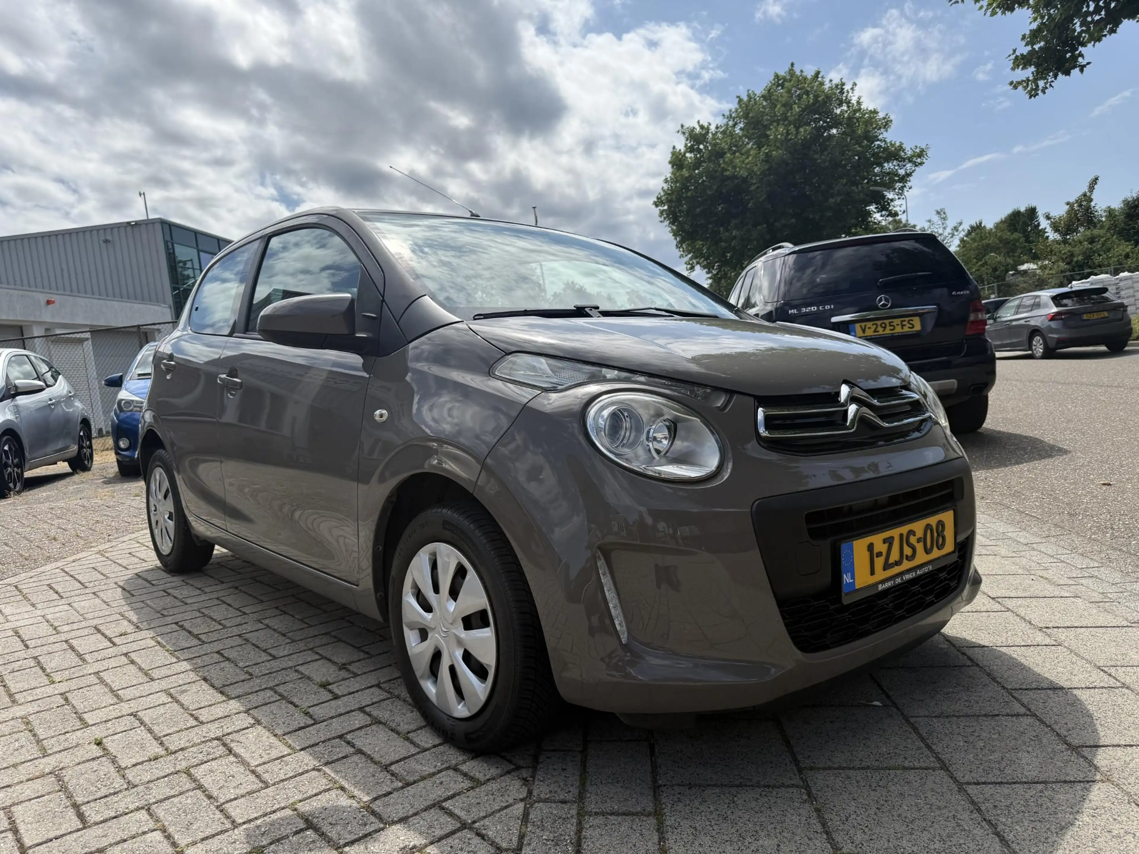 Citroen C1 1.0 e-VTi Feel — photo 3