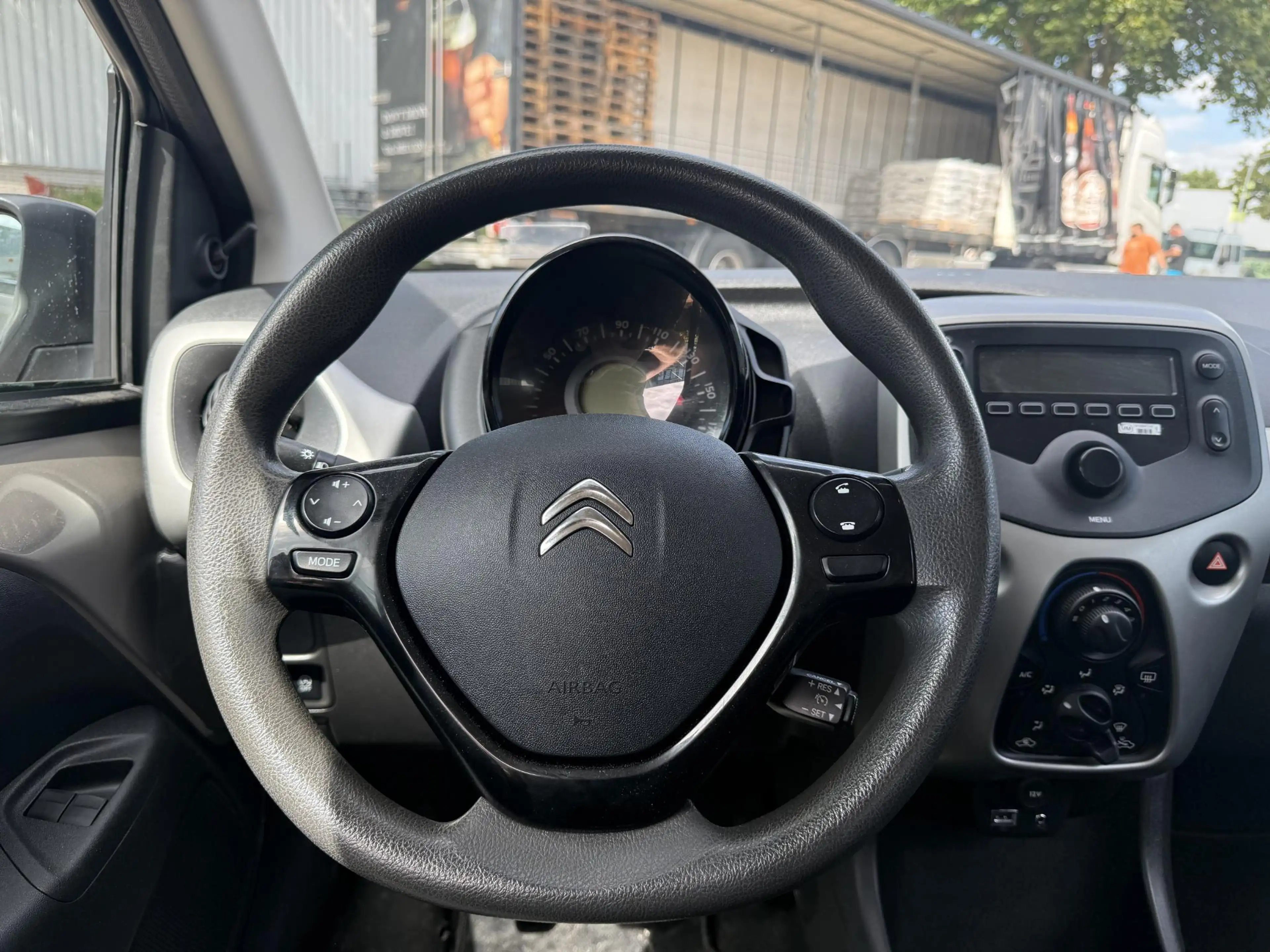 Citroen C1 1.0 e-VTi Feel — photo 12