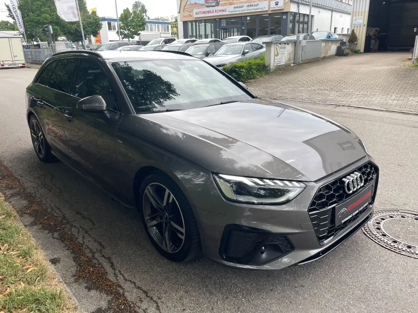 Audi A4 Avant 35 TFSI S line/S-Tronic/Nav/Kam./Matrix Grijs - 2