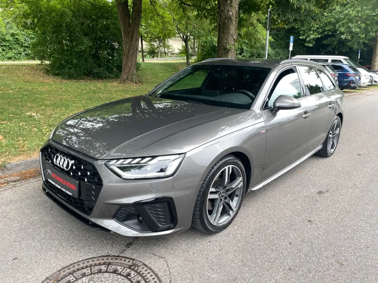 Audi A4 Avant 35 TFSI S line/S-Tronic/Nav/Kam./Matrix Grijs - 1