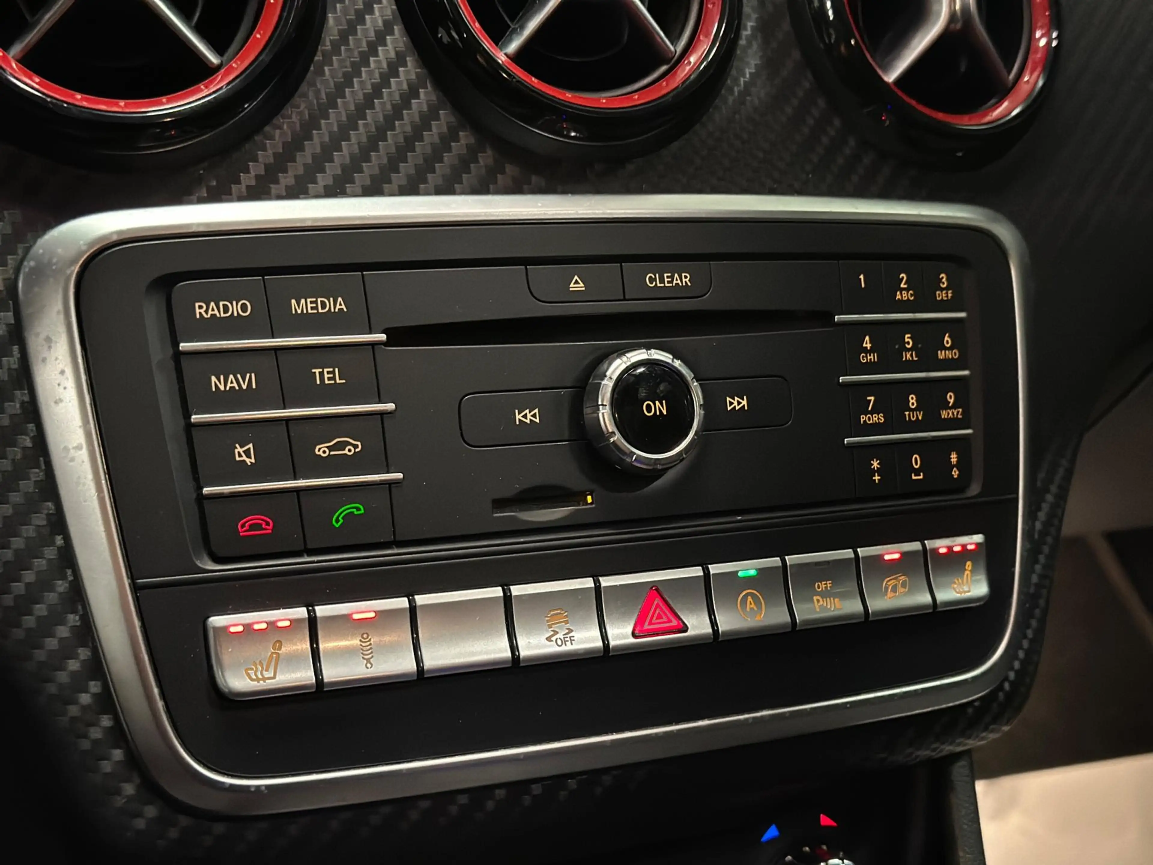 Mercedes-Benz A 45 AMG 4MATIC|FULL OPTION — photo 20
