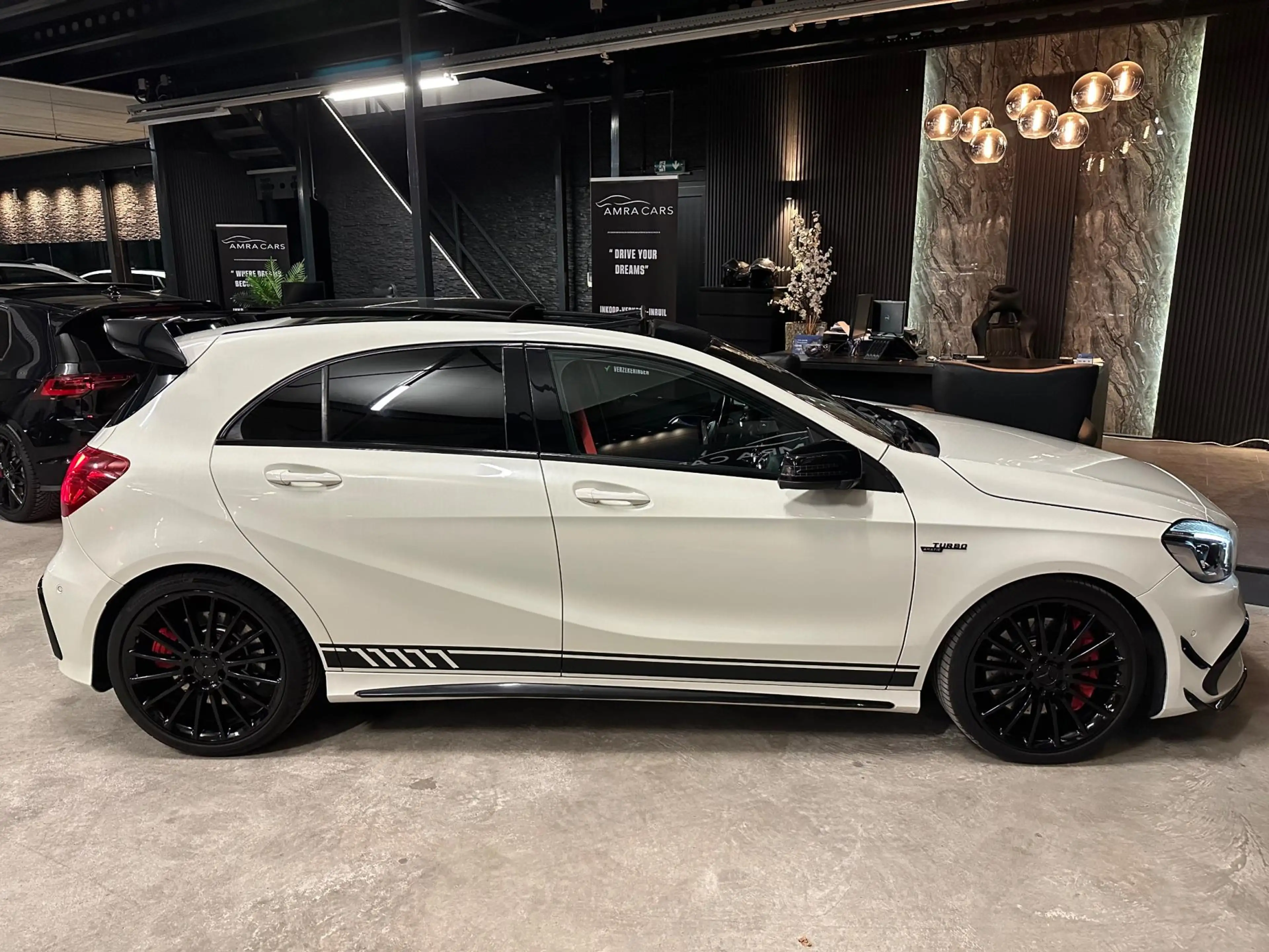 Mercedes-Benz A 45 AMG 4MATIC|FULL OPTION — photo 9