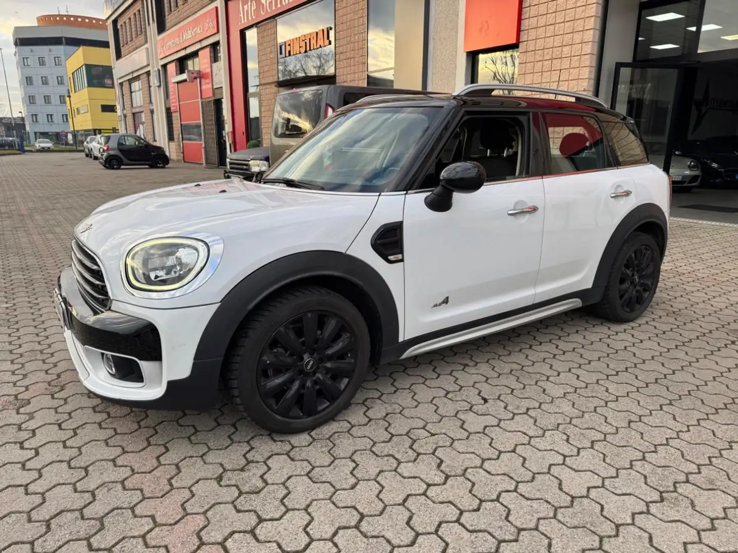 MINI Cooper D Countryman 2.0 Baker Street ALL4 Blanc - 1