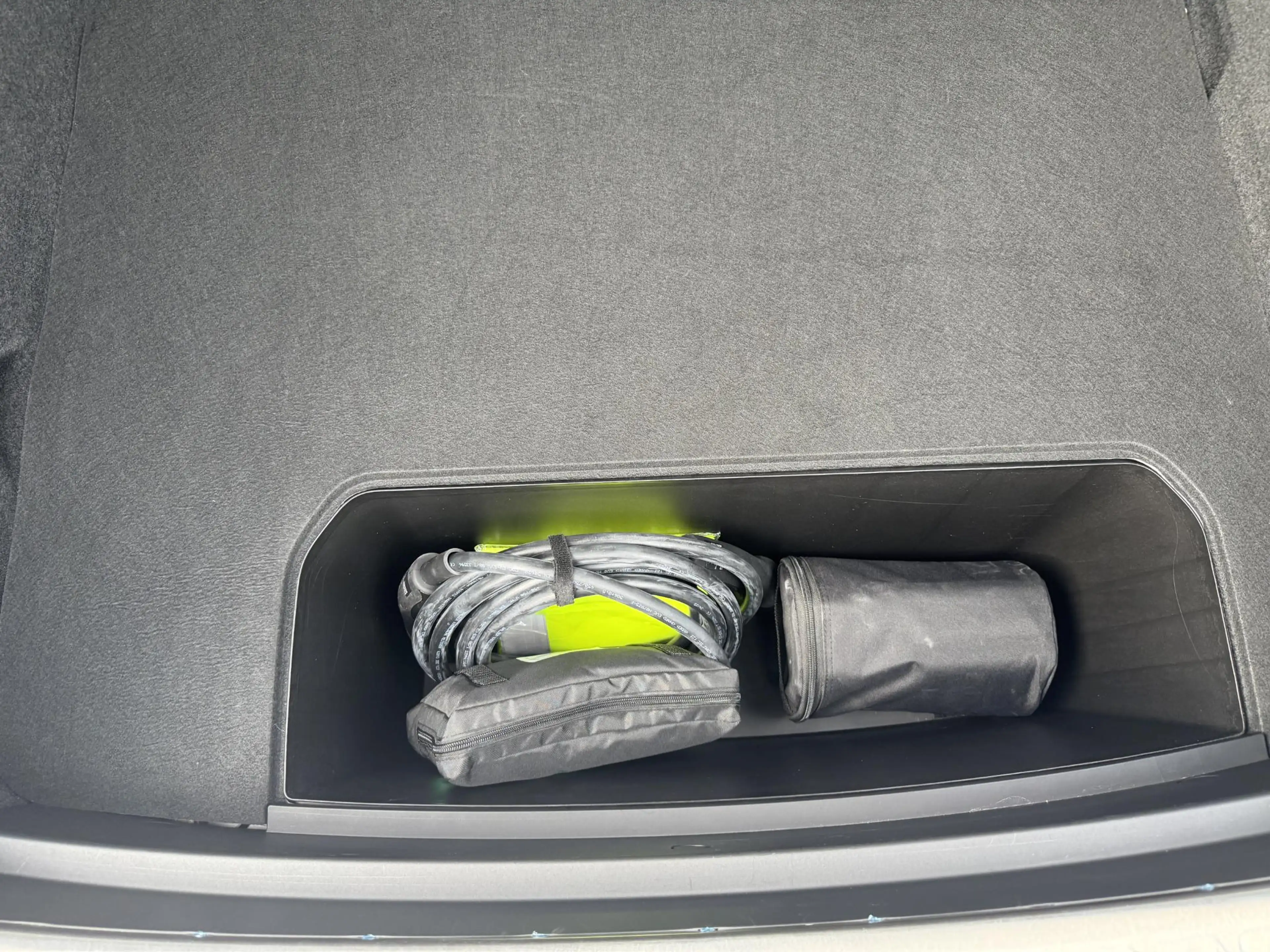Polestar 4 Long Range Dual motor 100 kWh | SURROUND VIEW |  H — photo 16