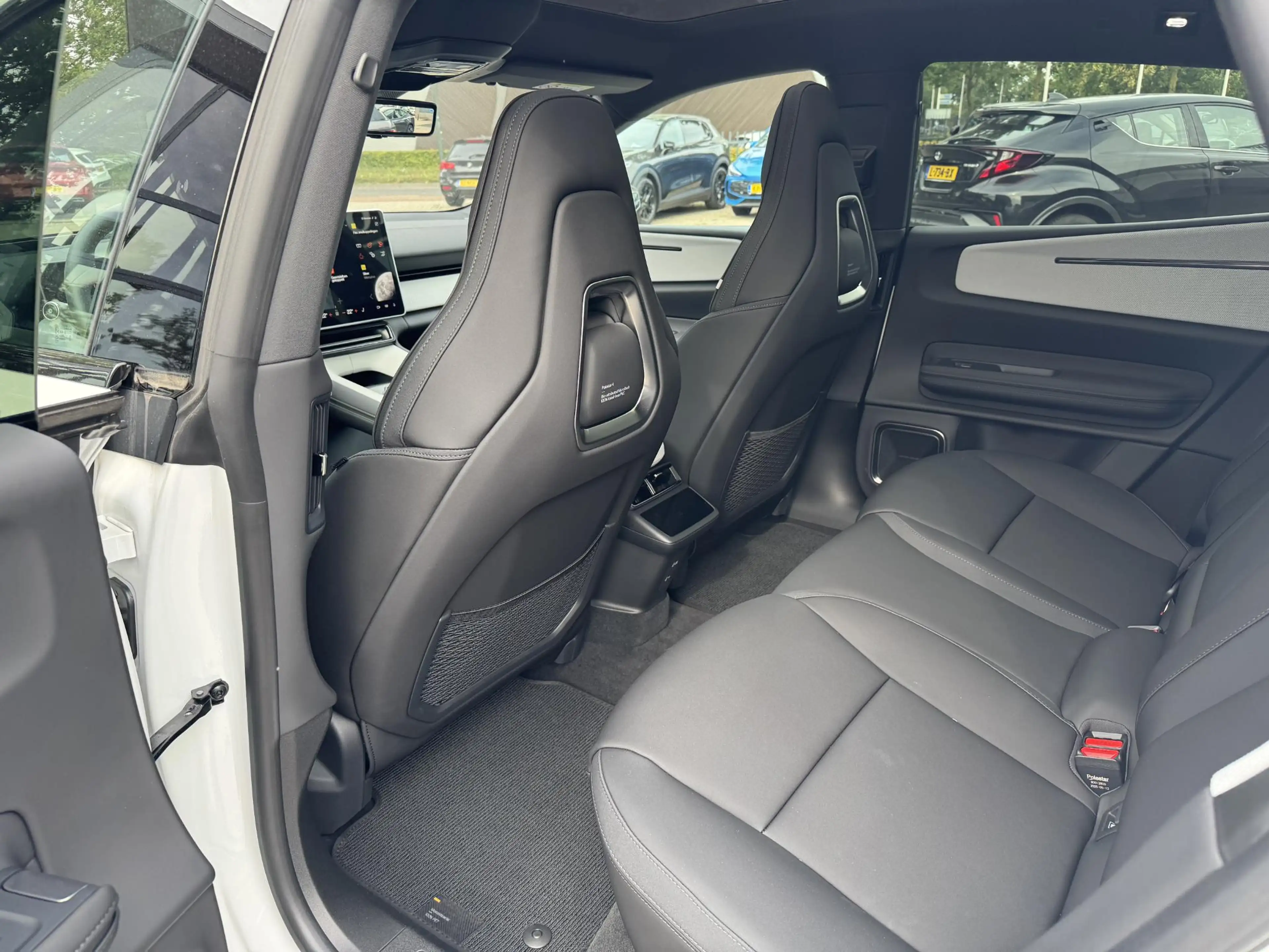 Polestar 4 Long Range Dual motor 100 kWh | SURROUND VIEW |  H — photo 14