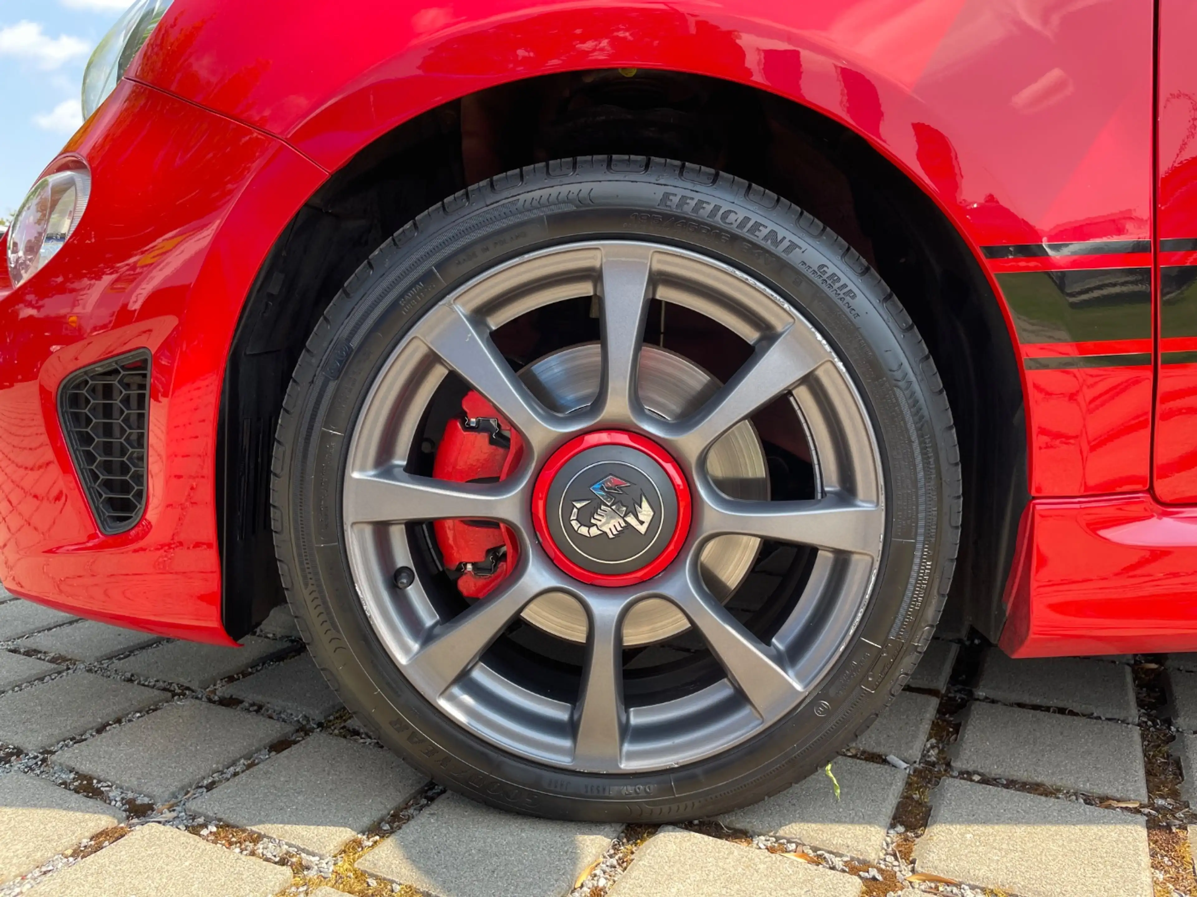 Abarth 595 1.4 T-Jet 16V BI-XENON*NAV*KLIMAAUT*PDC*URBAN — photo 9