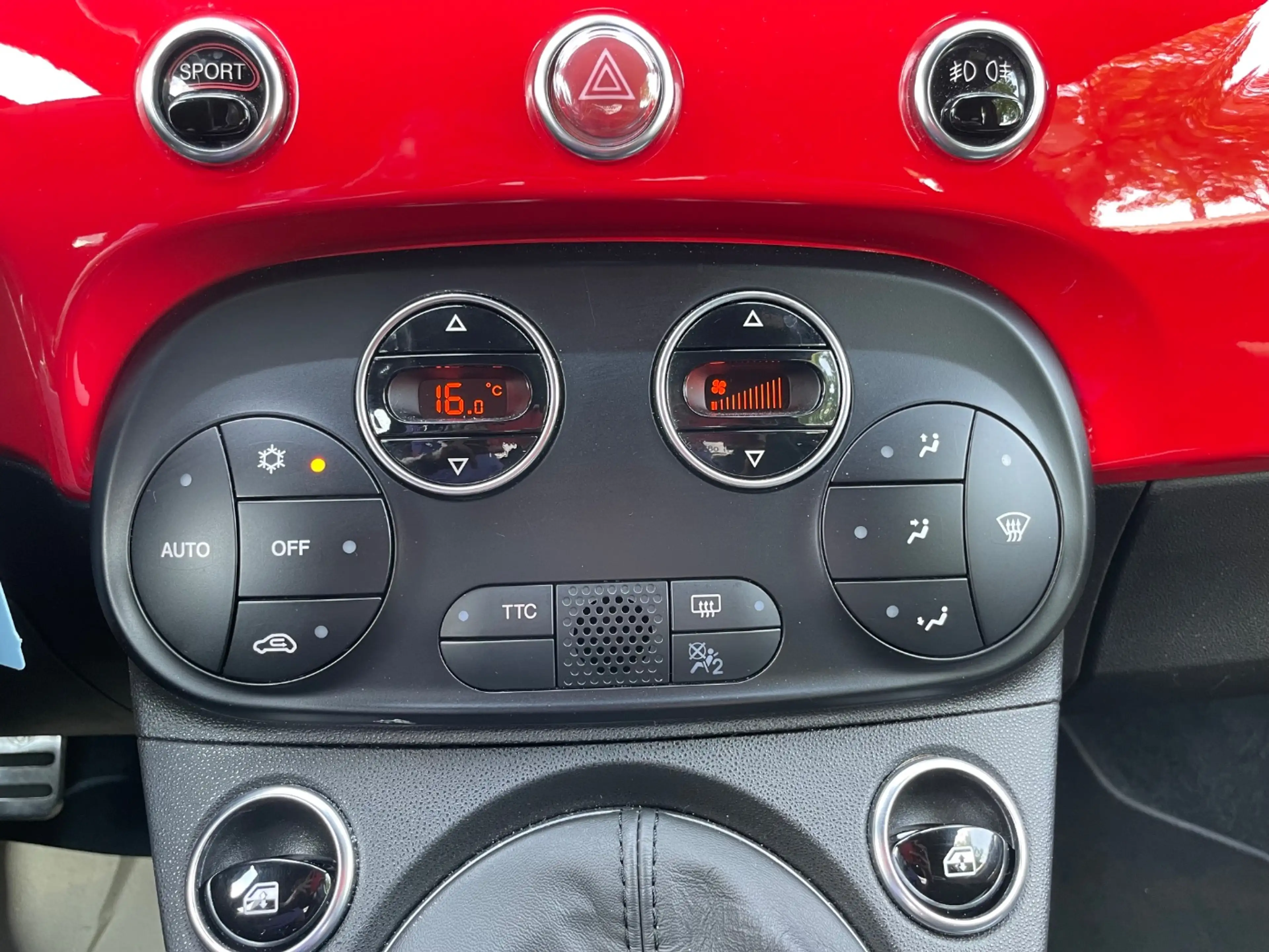 Abarth 595 1.4 T-Jet 16V BI-XENON*NAV*KLIMAAUT*PDC*URBAN — photo 13