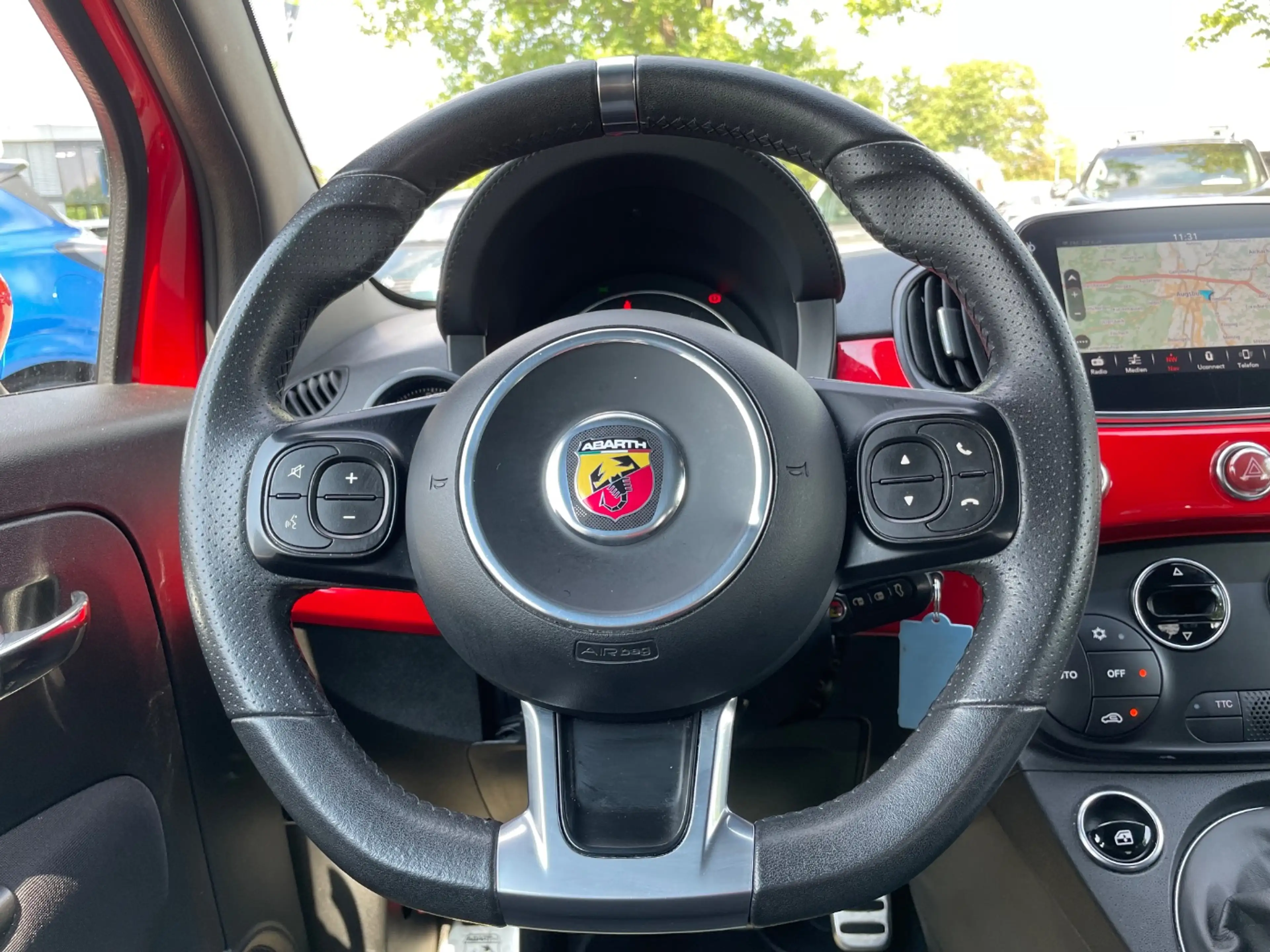 Abarth 595 1.4 T-Jet 16V BI-XENON*NAV*KLIMAAUT*PDC*URBAN — photo 15