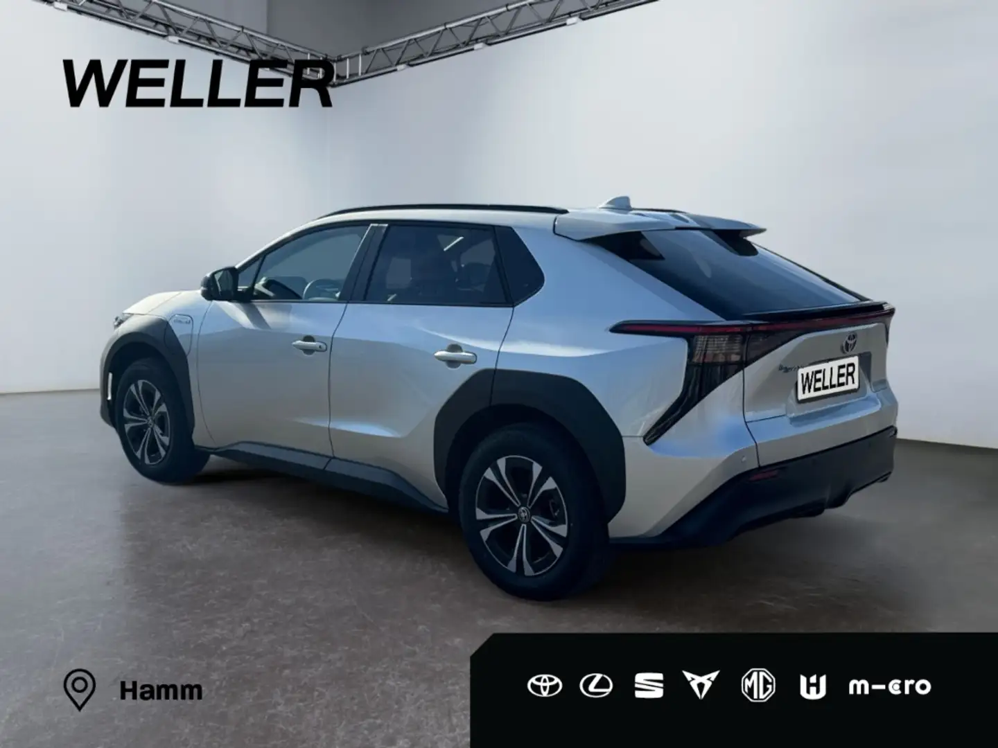 Toyota bZ4X *LED*360°*ACC*el Heck*Park Assistent*CarPlay* Silber - 2