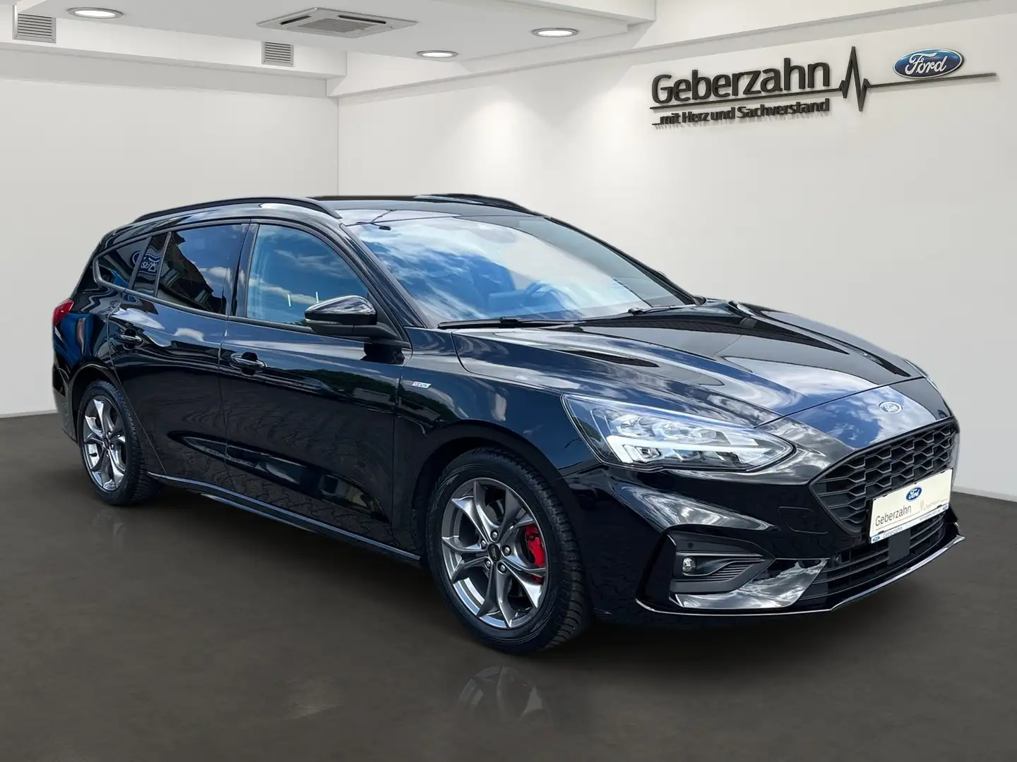 Ford Focus 1.5 EcoBoost Aut. ST-Line/Panorama/R.Kamera/LED/ Negro - 2