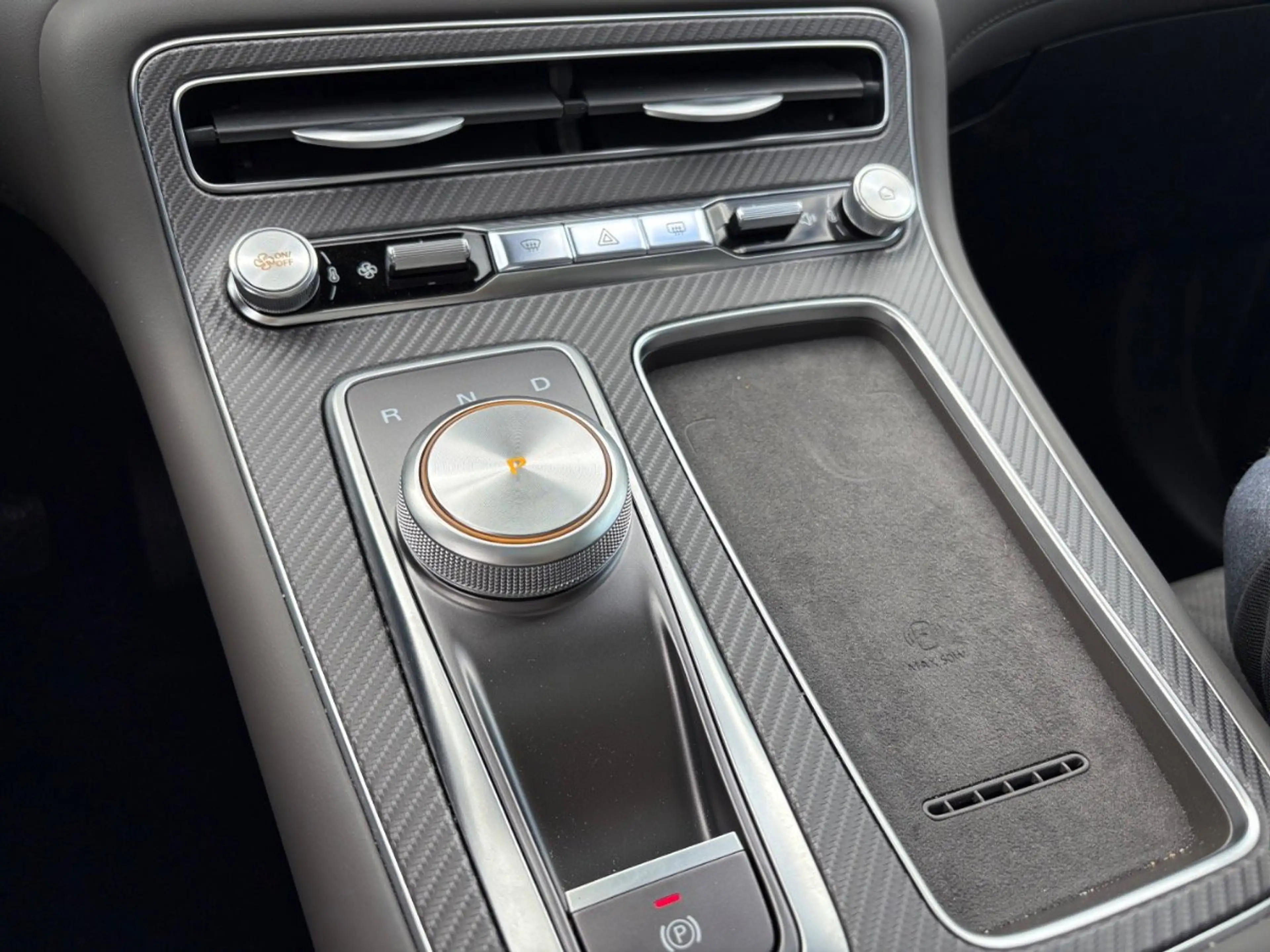 MG MGS6 EV S6 EV Luxury AWD ACC+LED+Navi+SHZ+Winterp.+360 — photo 12