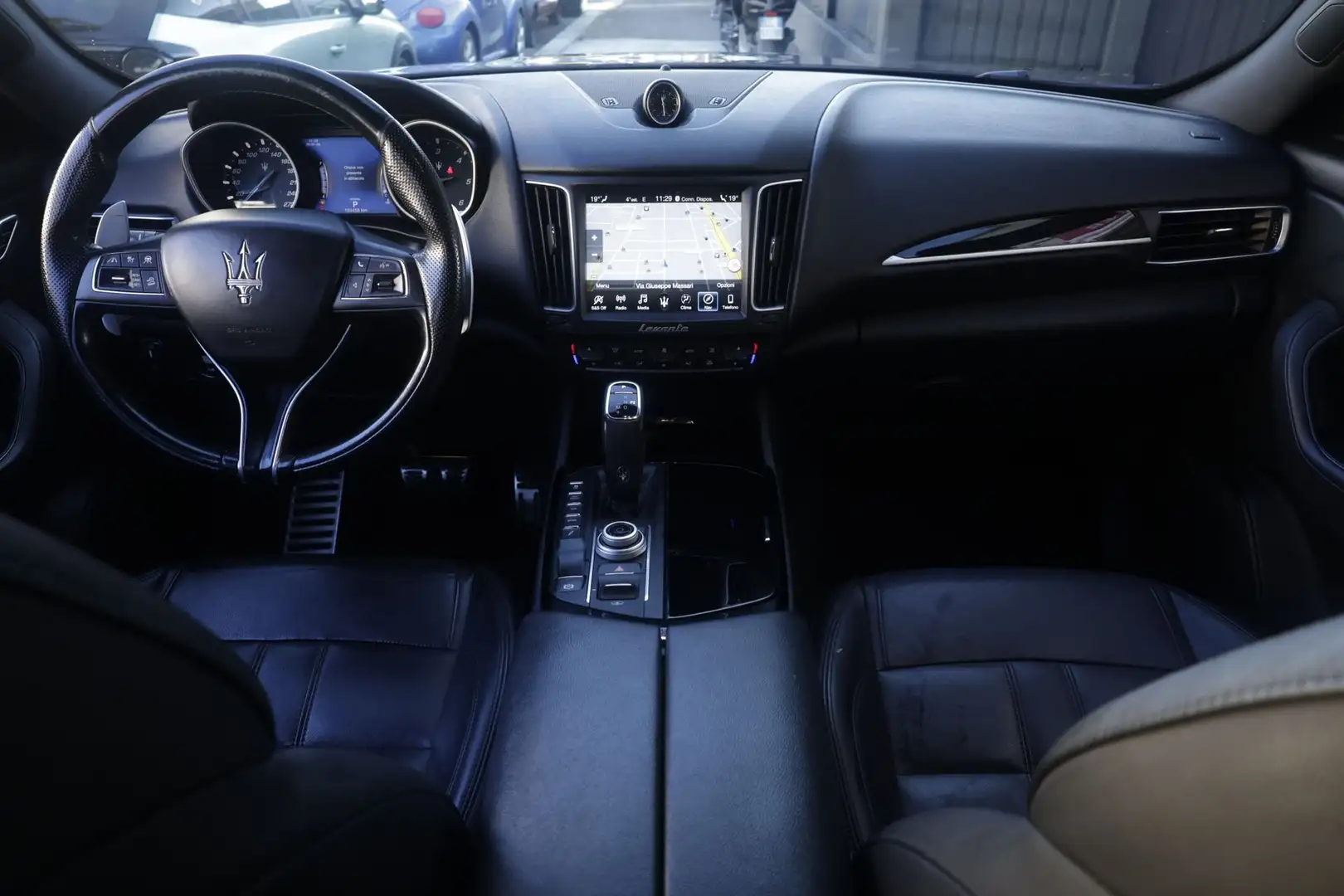 Maserati Levante Maserati Levante V6 Diesel 275 CV AWD Granlusso 2 Noir - 2