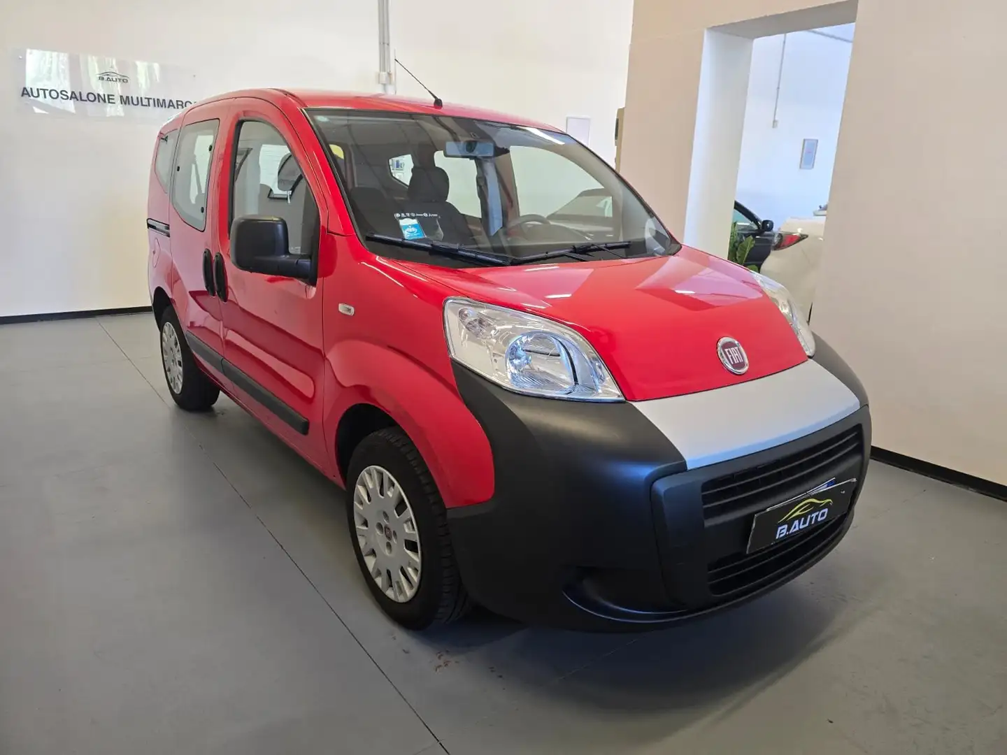Fiat Qubo Qubo 1.4 8v Dynamic 77cv Rojo - 1